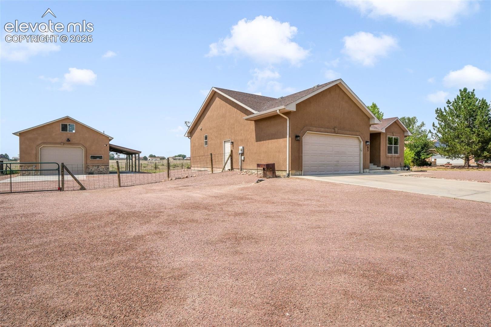 Listing photo 42 for 83 S Golfwood Drive