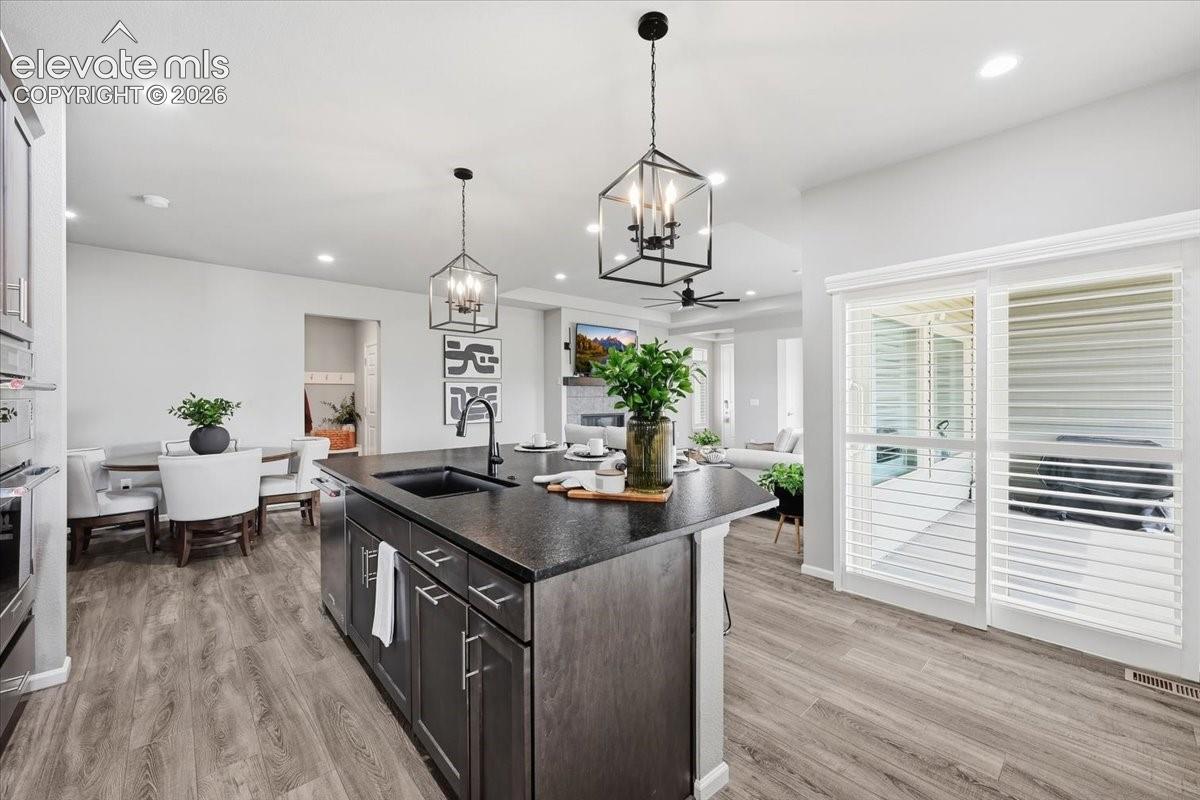 Listing photo 14 for 6670 Golden Briar Lane
