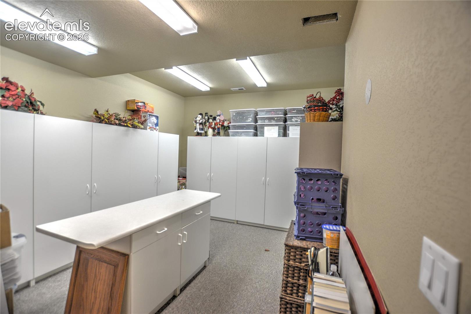 Listing photo 45 for 19315 Bardsley Place