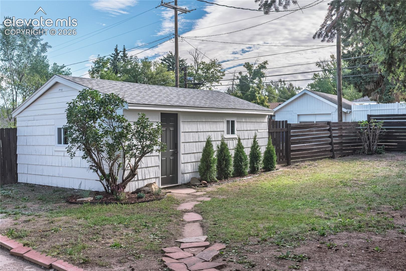 Listing photo 32 for 2311 N Union Boulevard