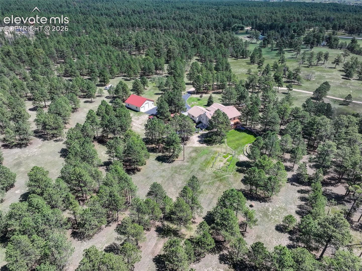 Listing photo 48 for 11570 Milford Road