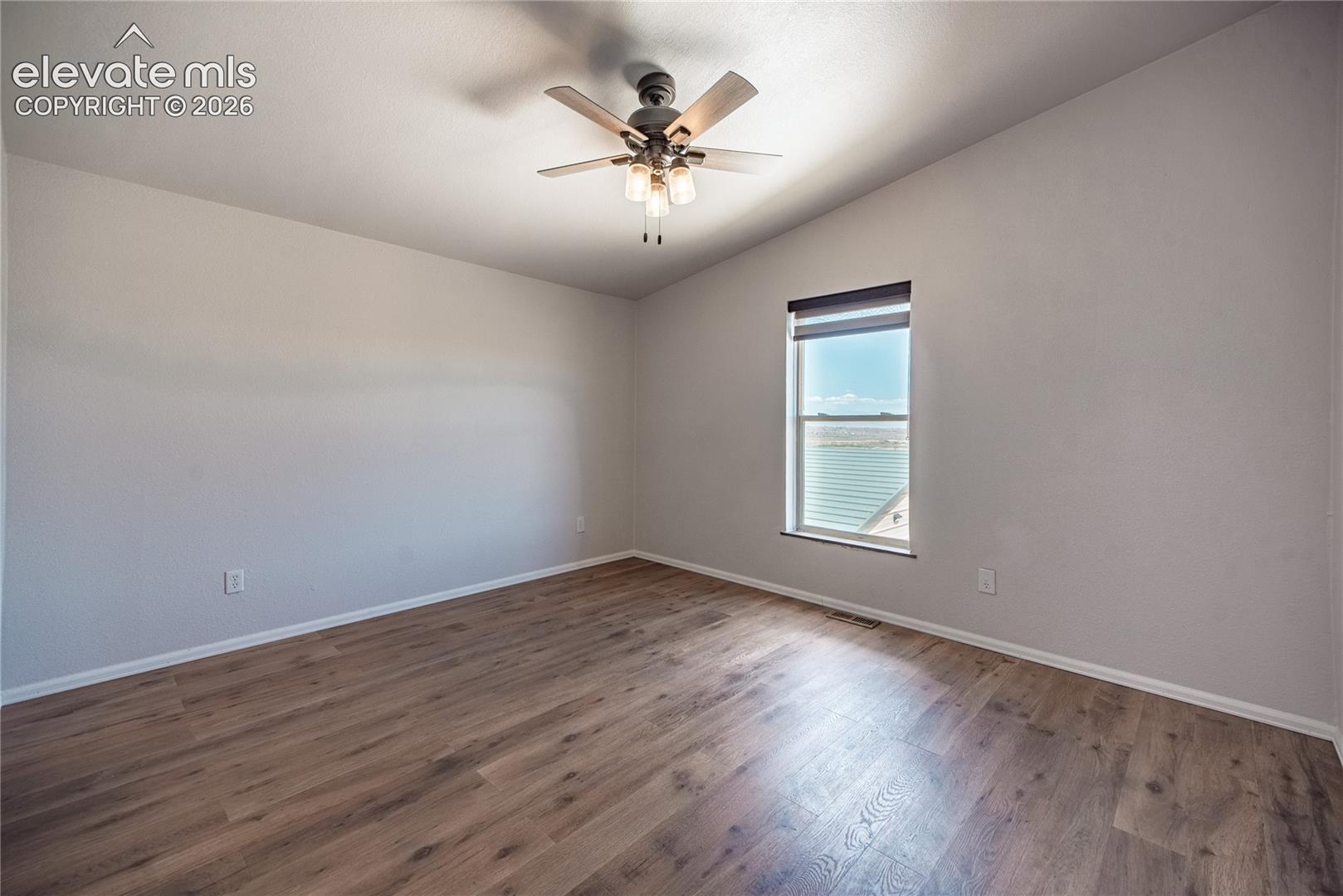 Listing photo 12 for 5675 Salt Cedar Road