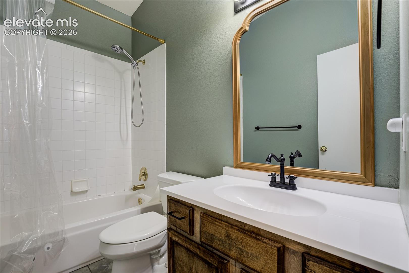 Listing photo 20 for 17650 Fremont Fort Drive