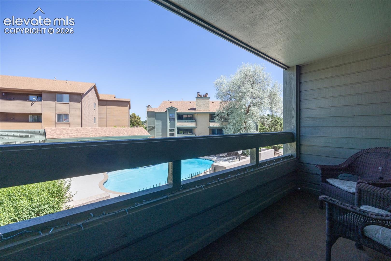 140 Rockrimmon Boulevard, photo 19