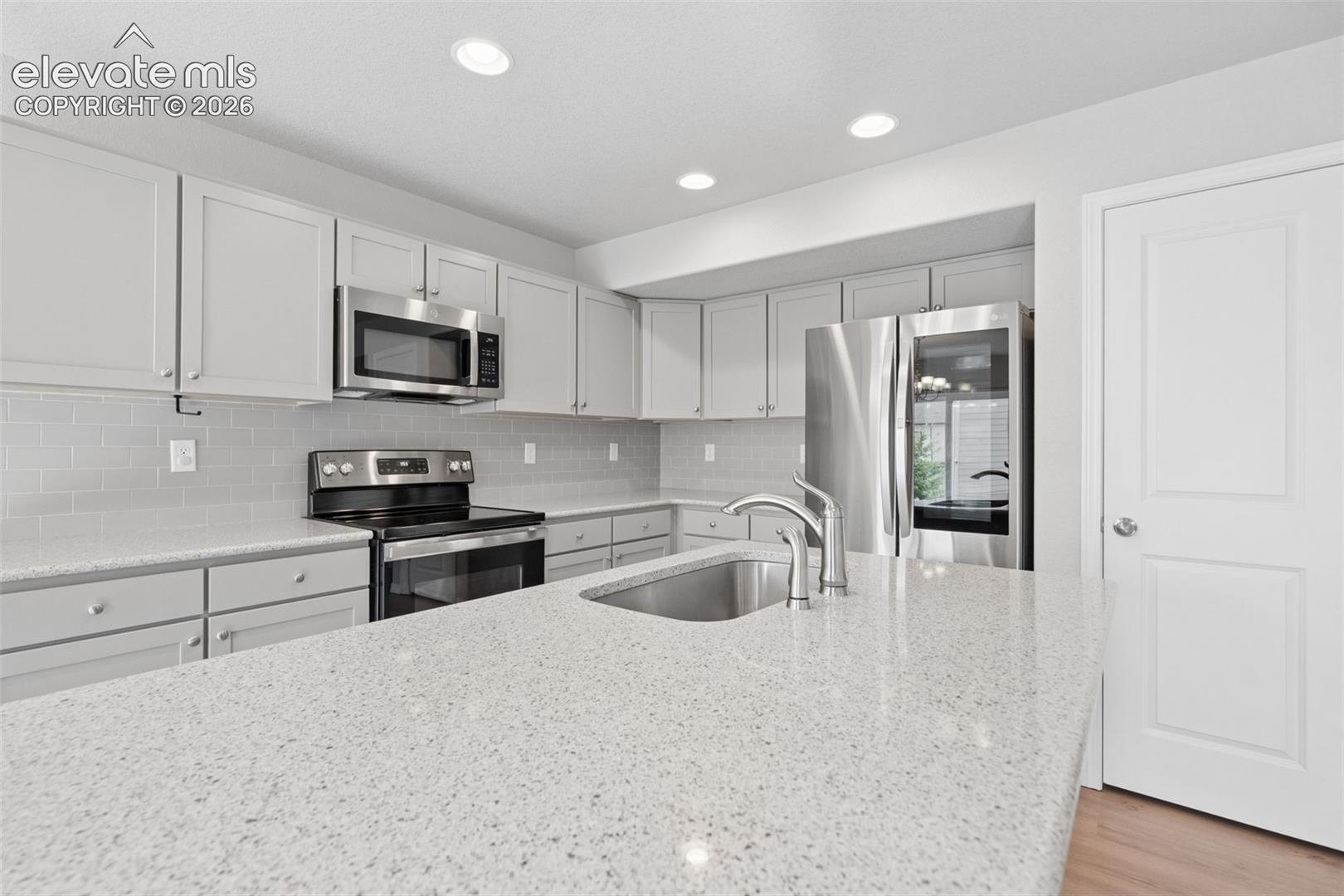 Listing photo 18 for 4159 Samaritan Loop