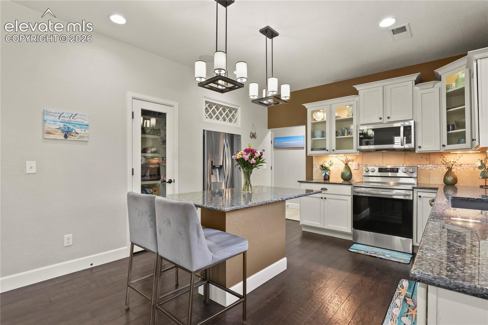 8276 Cypress Wood Drive, photo 13