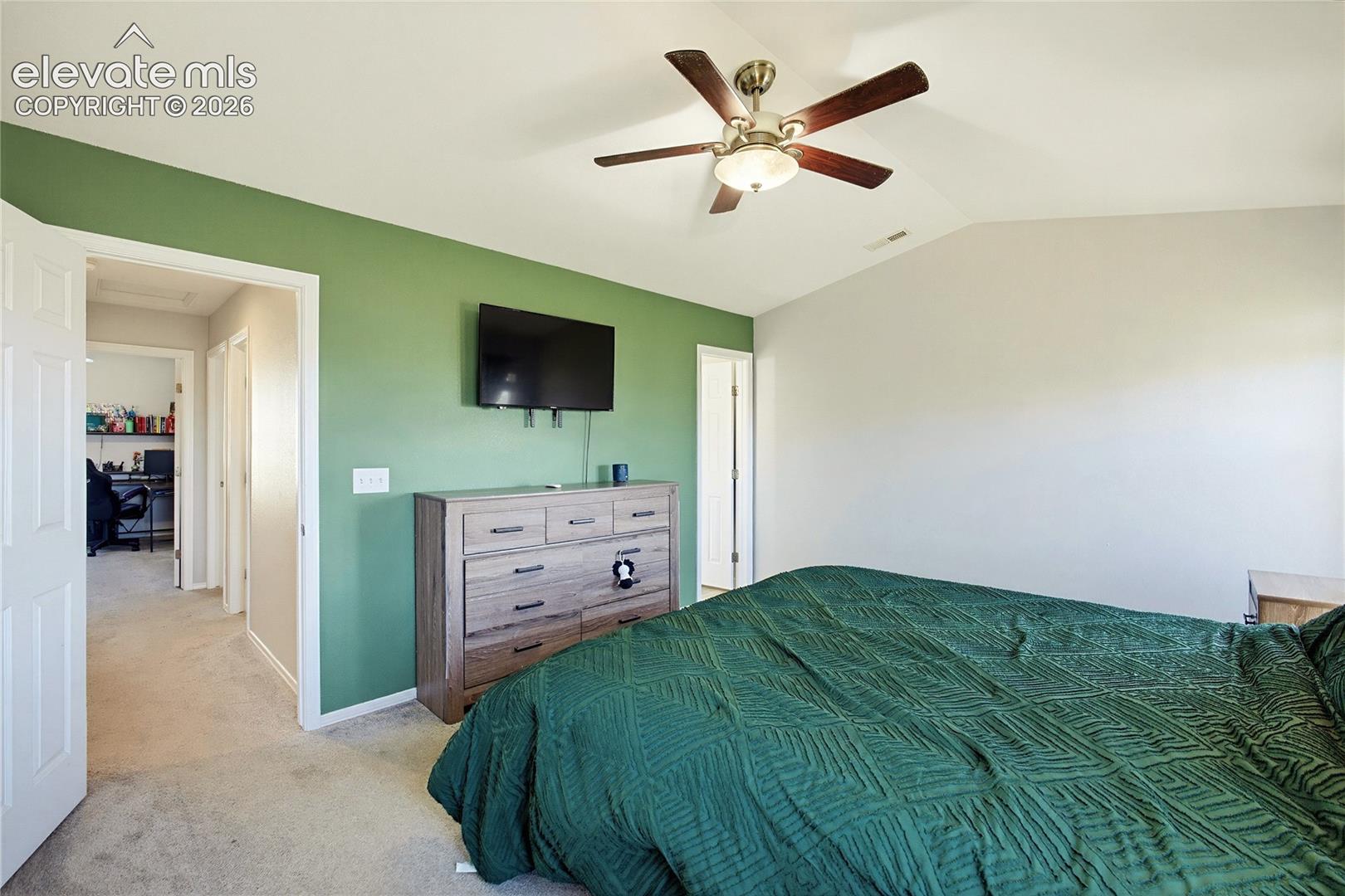 Listing photo 21 for 7383 Countryside Grove