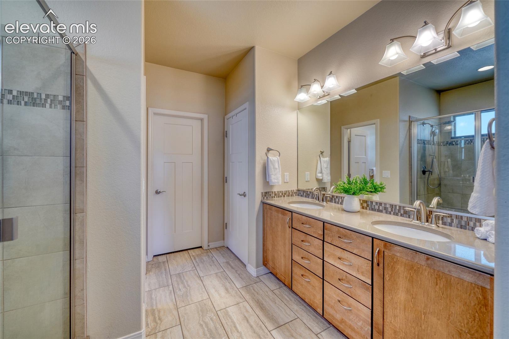1782 Summerglow Lane, photo 32
