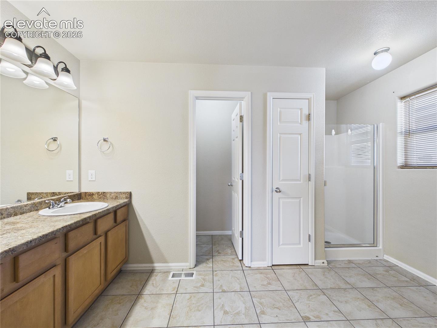Listing photo 20 for 5101 Goldking Road