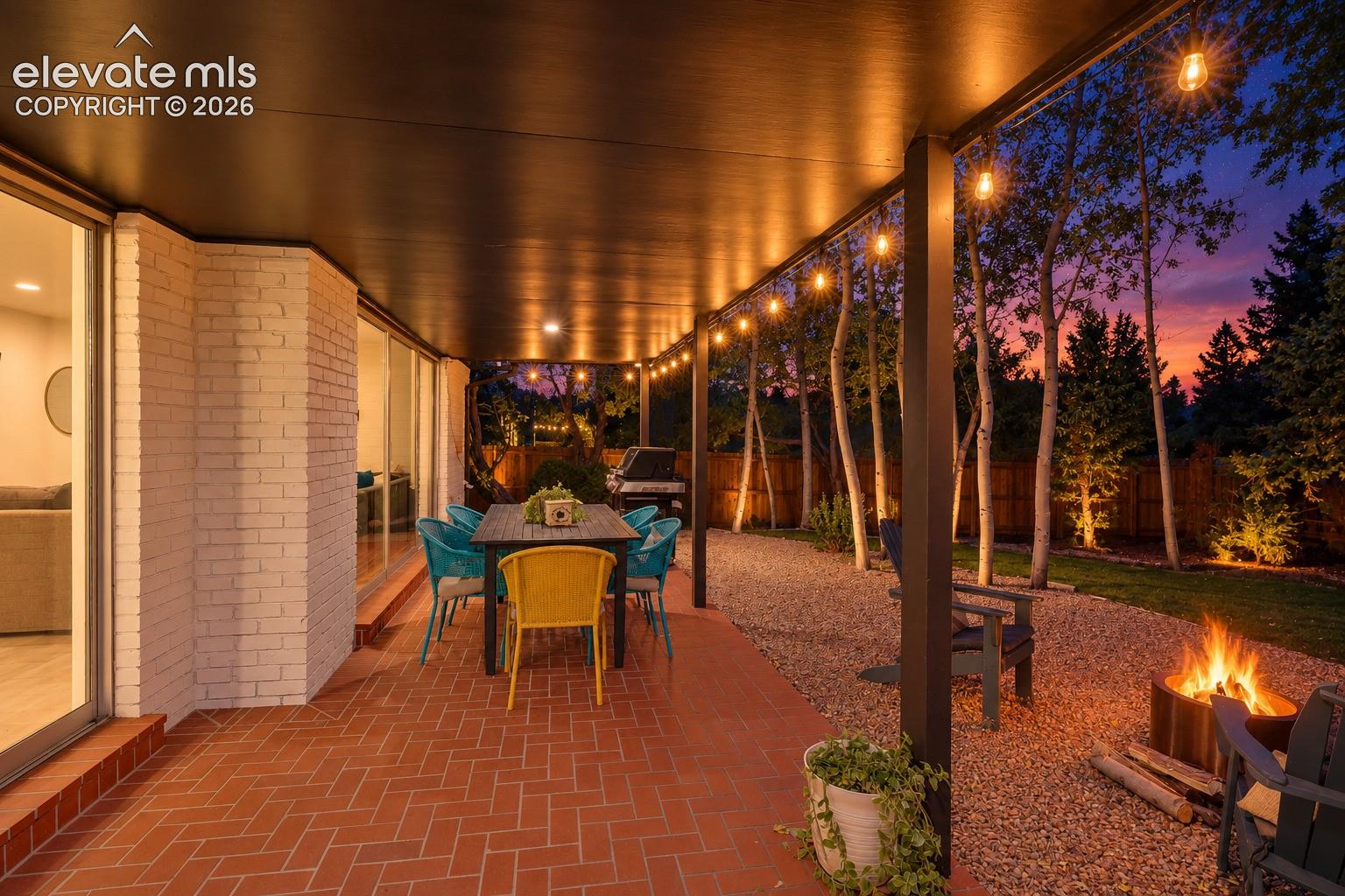 Listing photo 44 for 3981 S Hillcrest Drive
