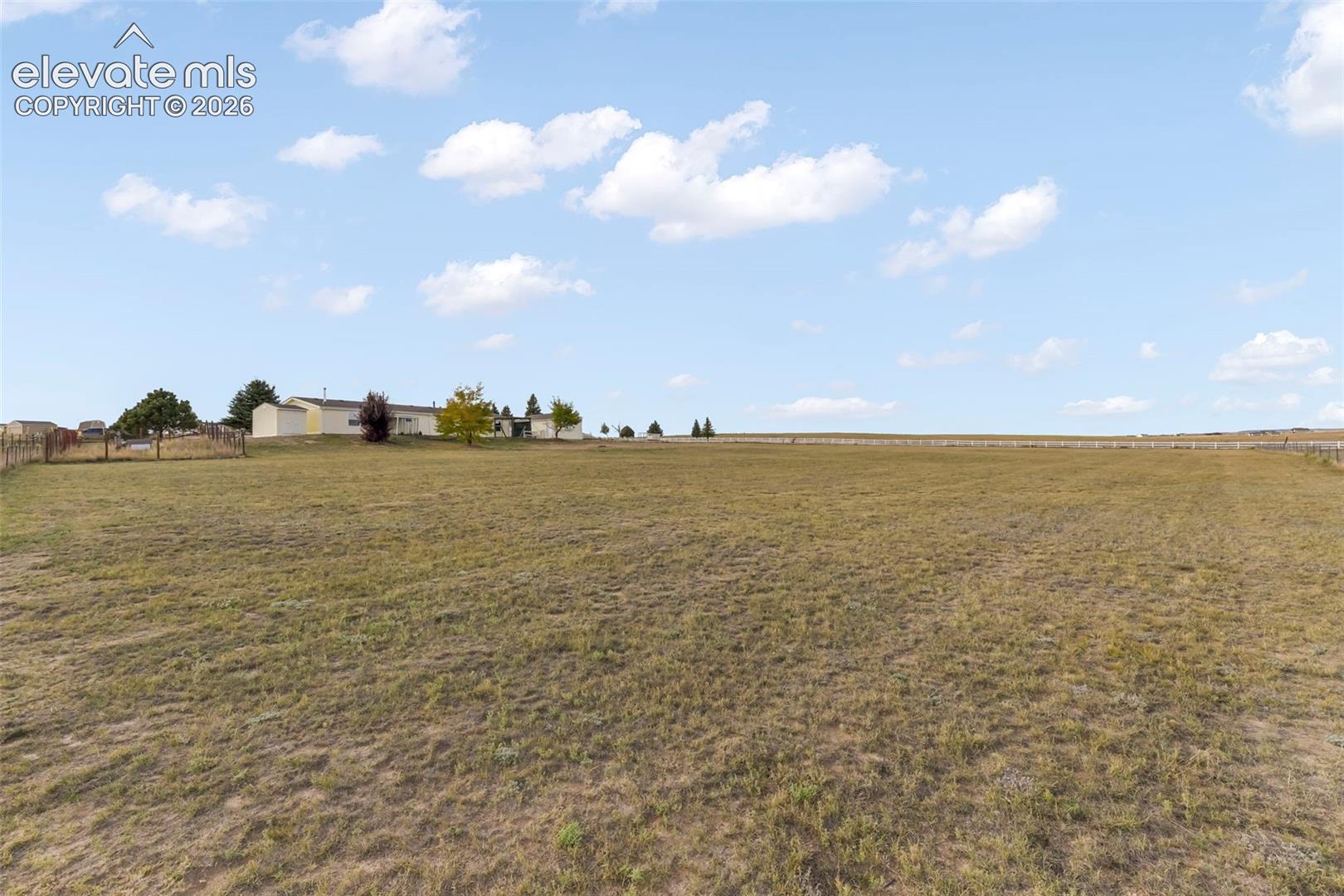 Listing photo 48 for 15054 Pamela Way