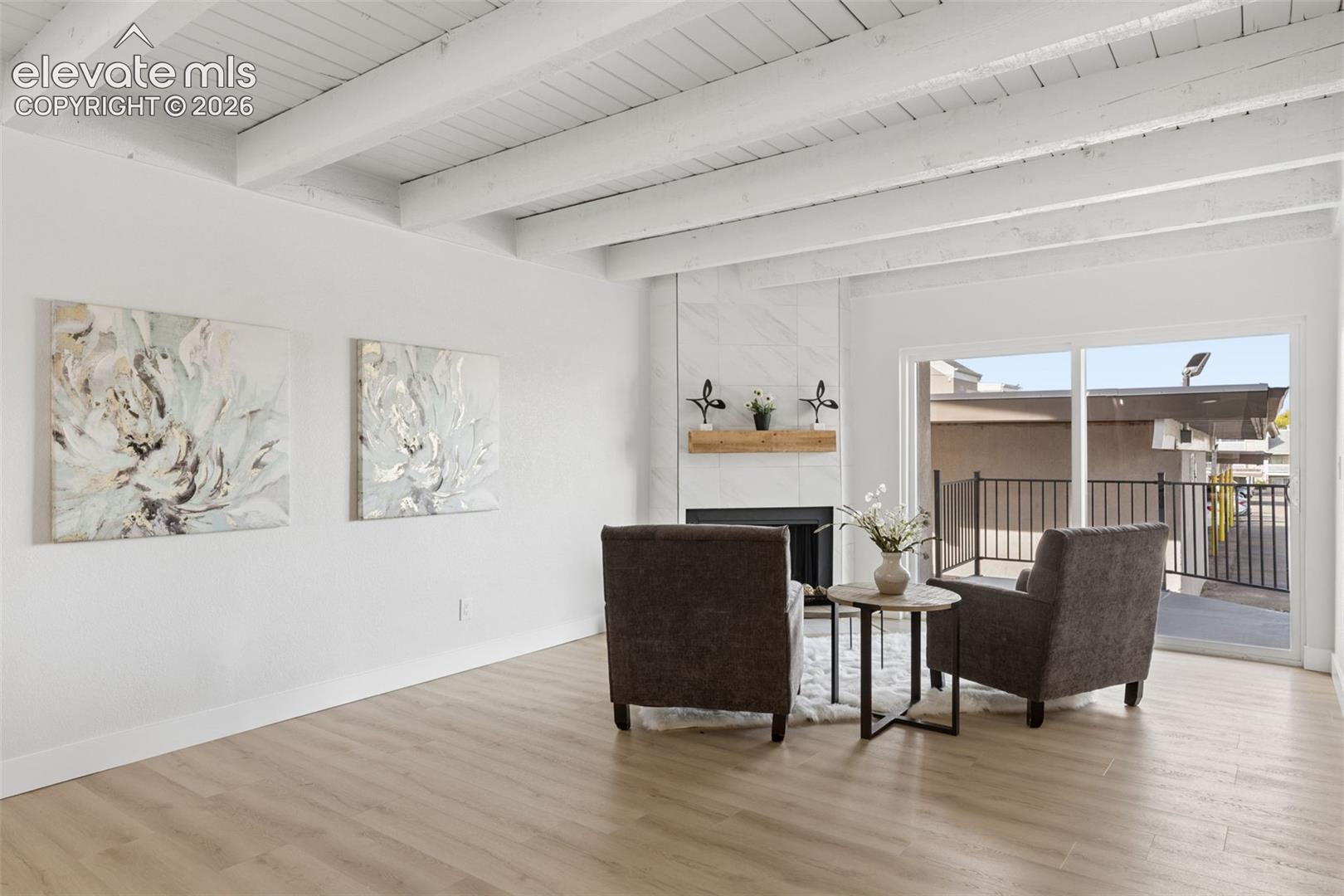 Listing photo 6 for 3130 Van Teylingen Drive F