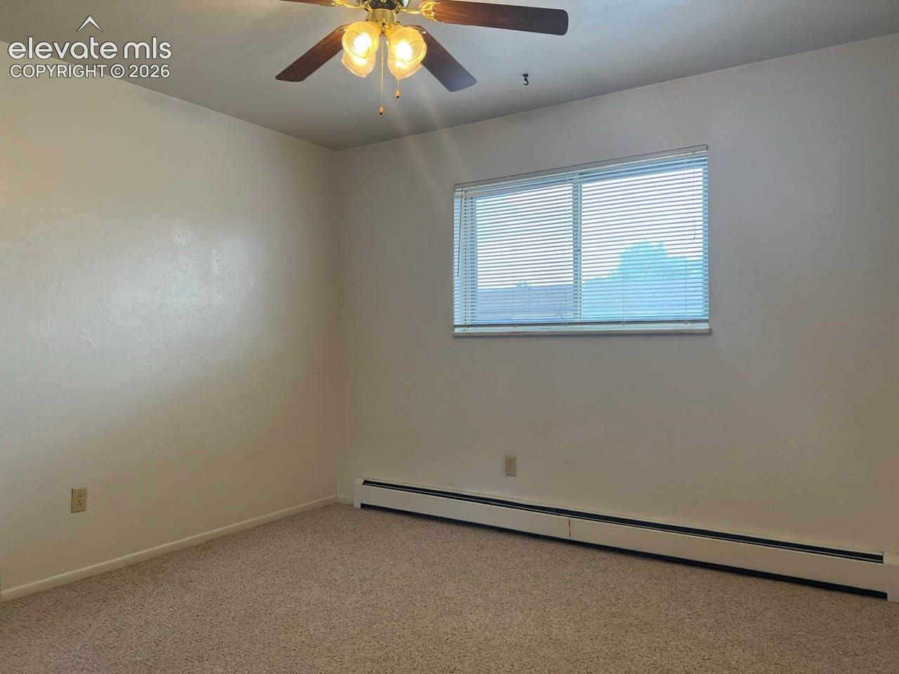 Listing photo 11 for 6605 W Dublin Loop 3