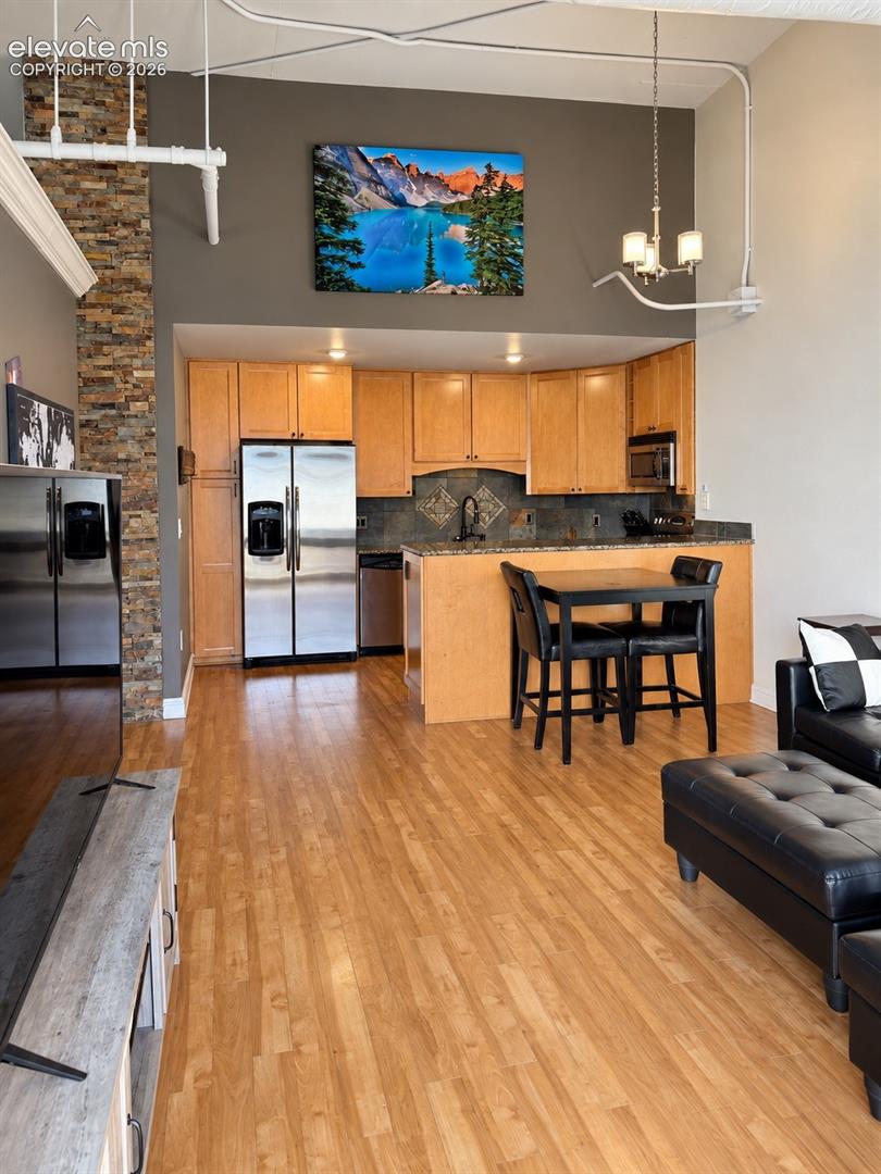 Listing photo 10 for 1625 Larimer Street 3202