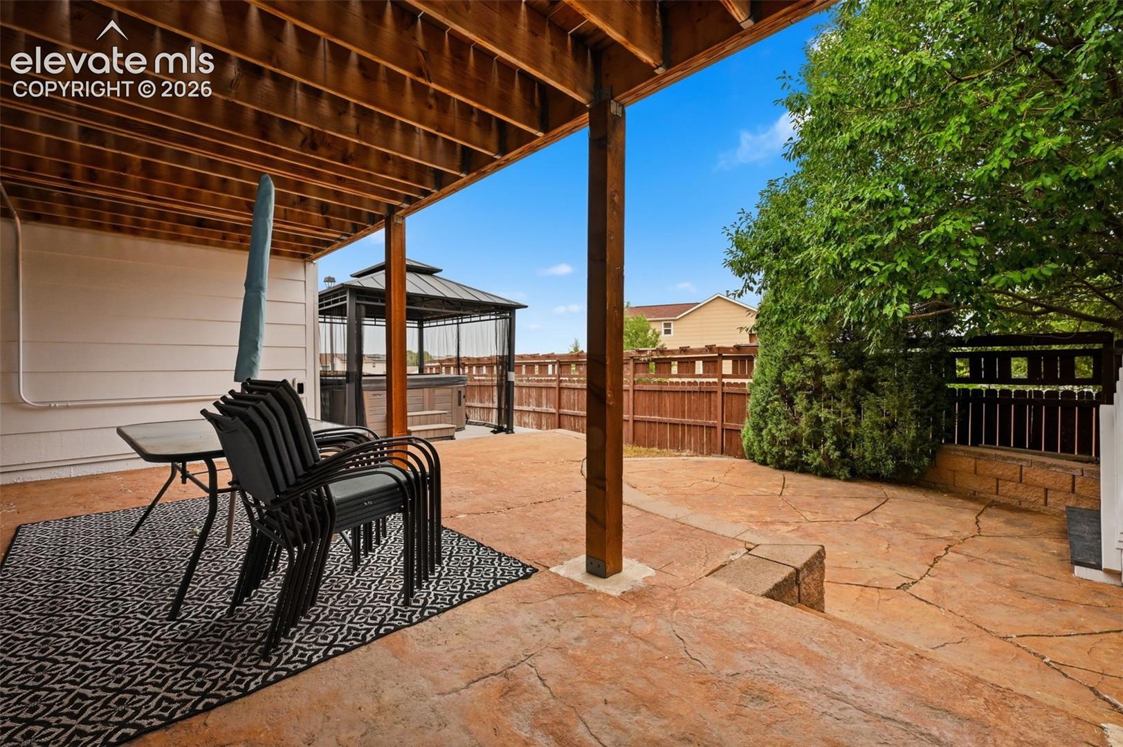 Listing photo 29 for 8929 Celebrity Court