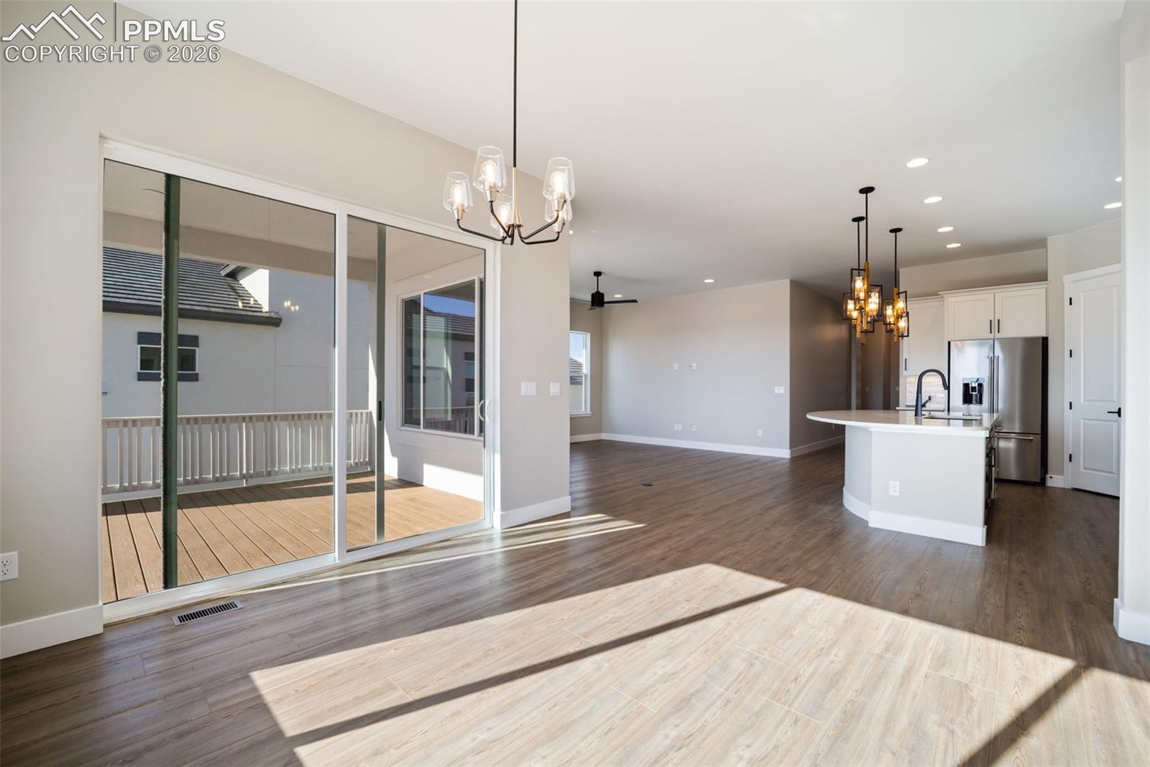 Listing photo 9 for 12323 Mionetto Court