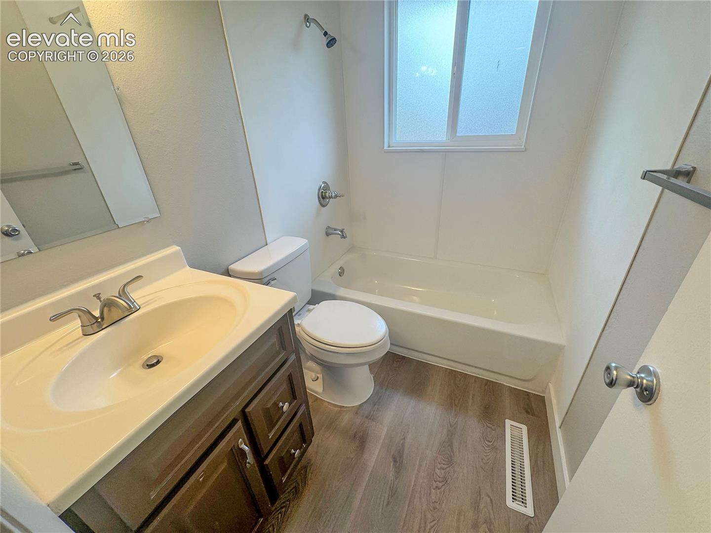 Listing photo 19 for 6074 Del Rey Drive