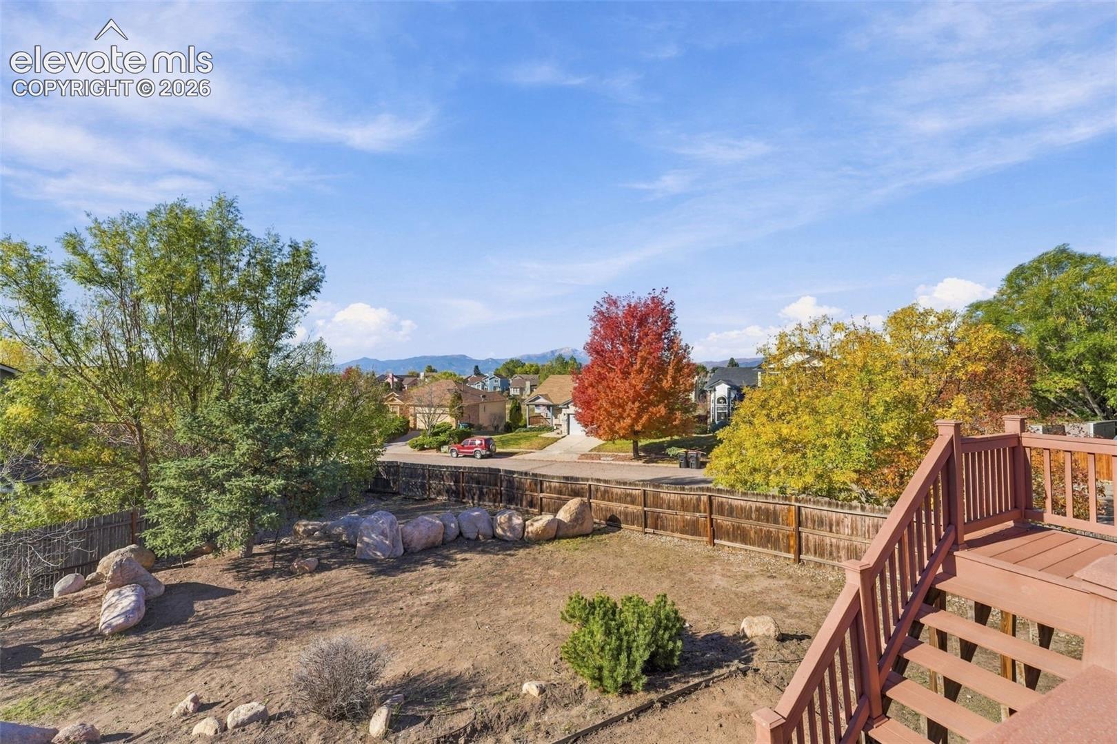 Listing photo 31 for 8140 Radcliff Drive