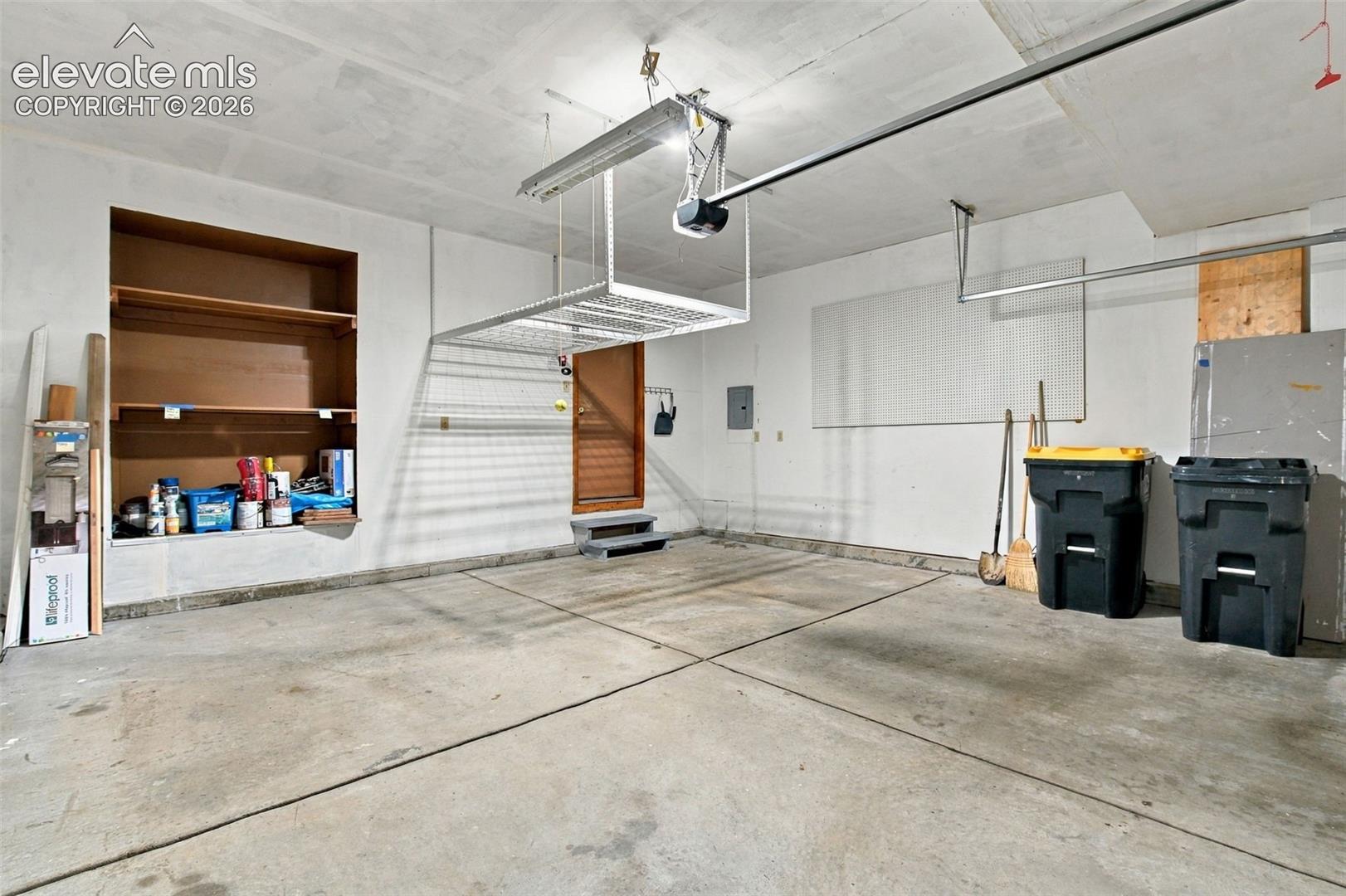 Listing photo 23 for 5960 Chokecherry Drive