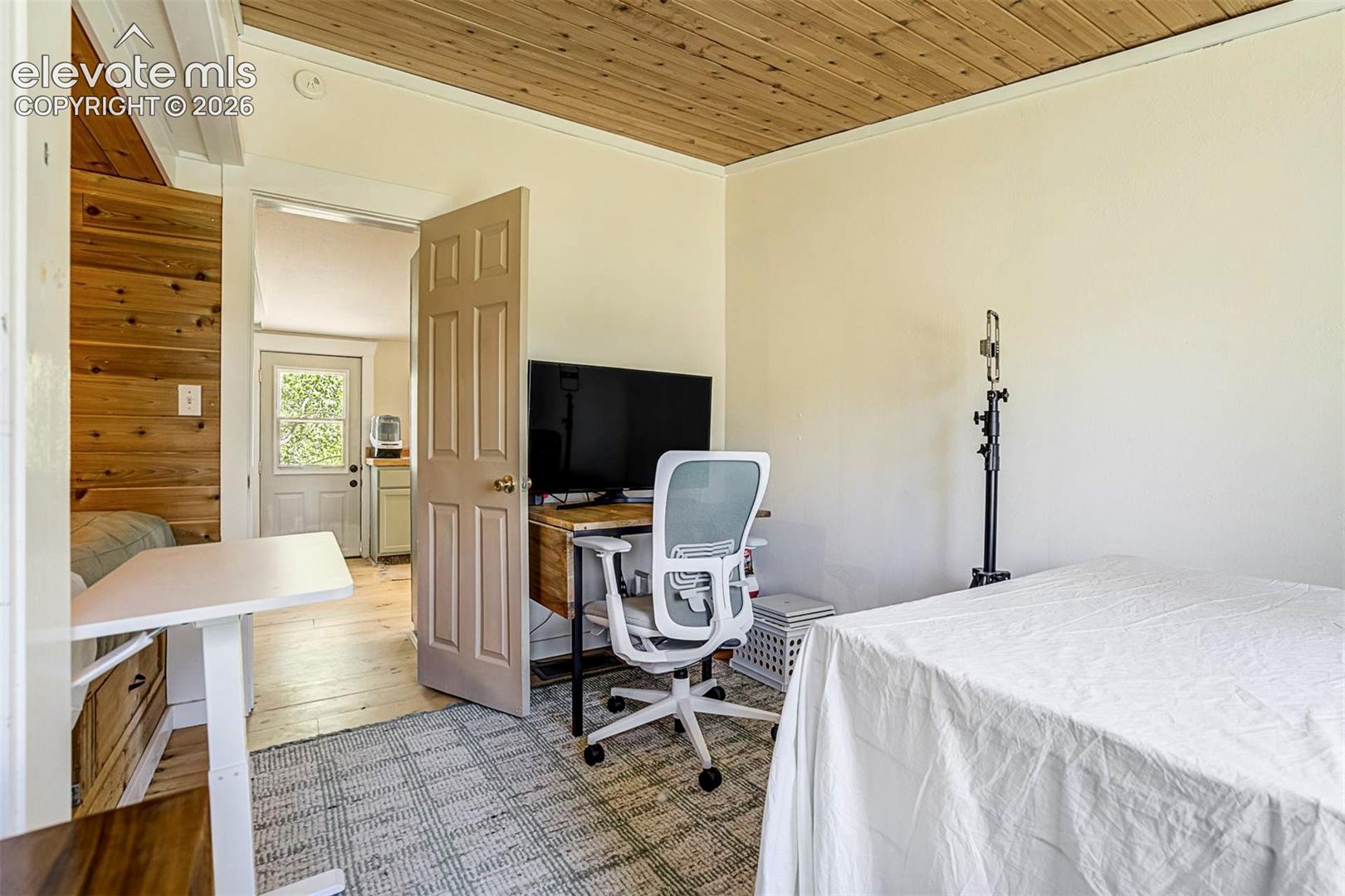 Listing photo 25 for 176 Chalk Circle Trail