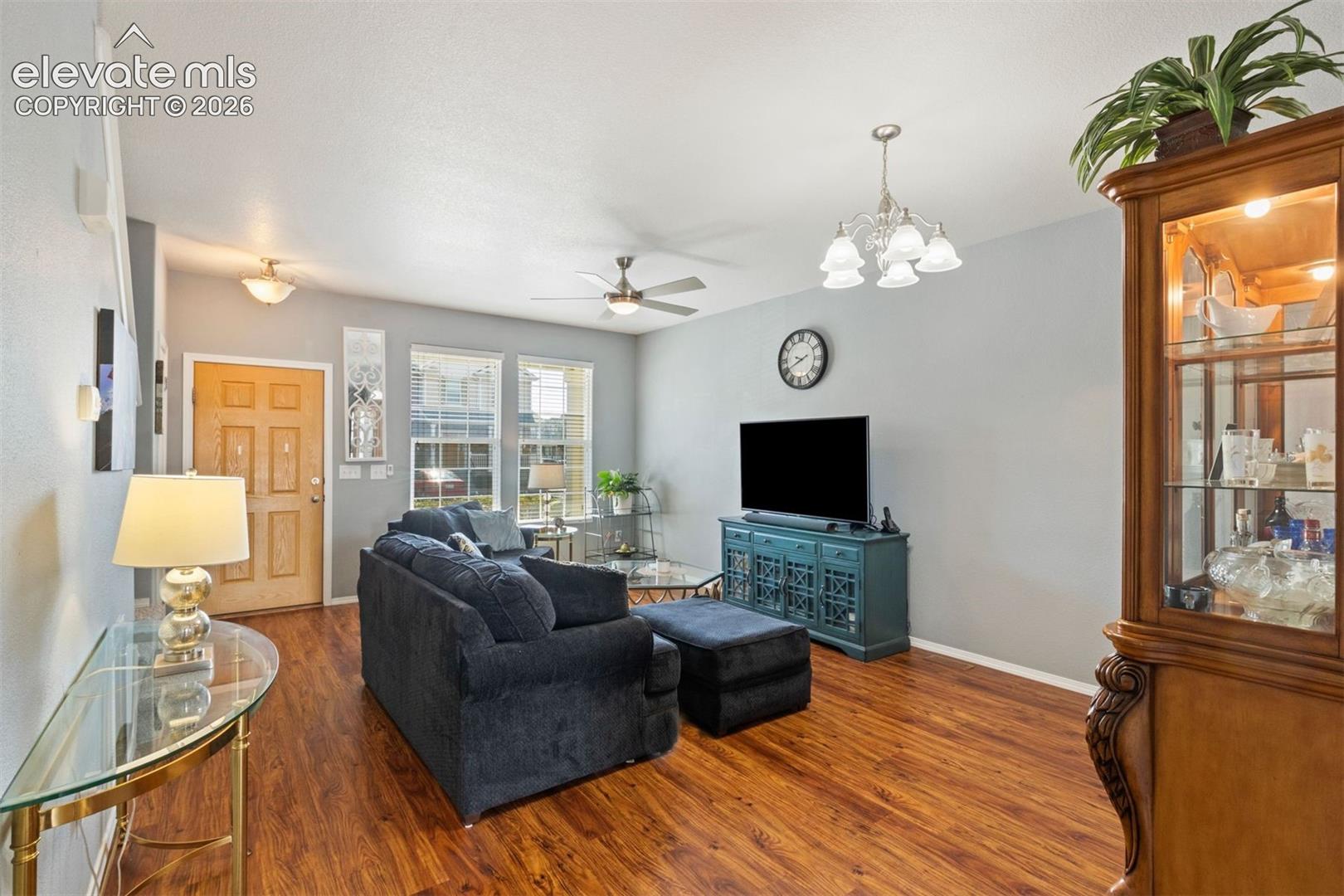 Listing photo 7 for 10580 Wells Point