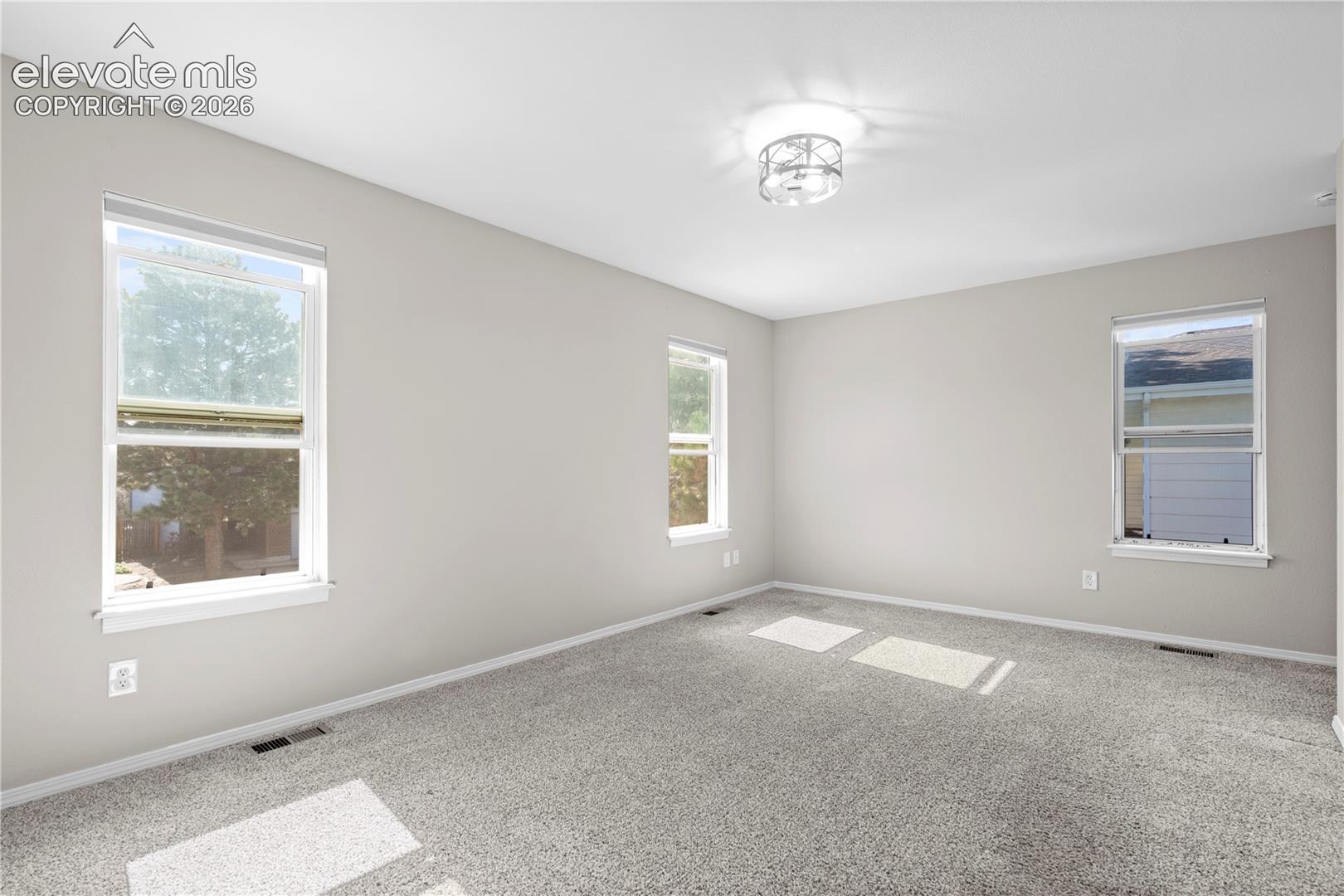 1542 4th Street, photo 15