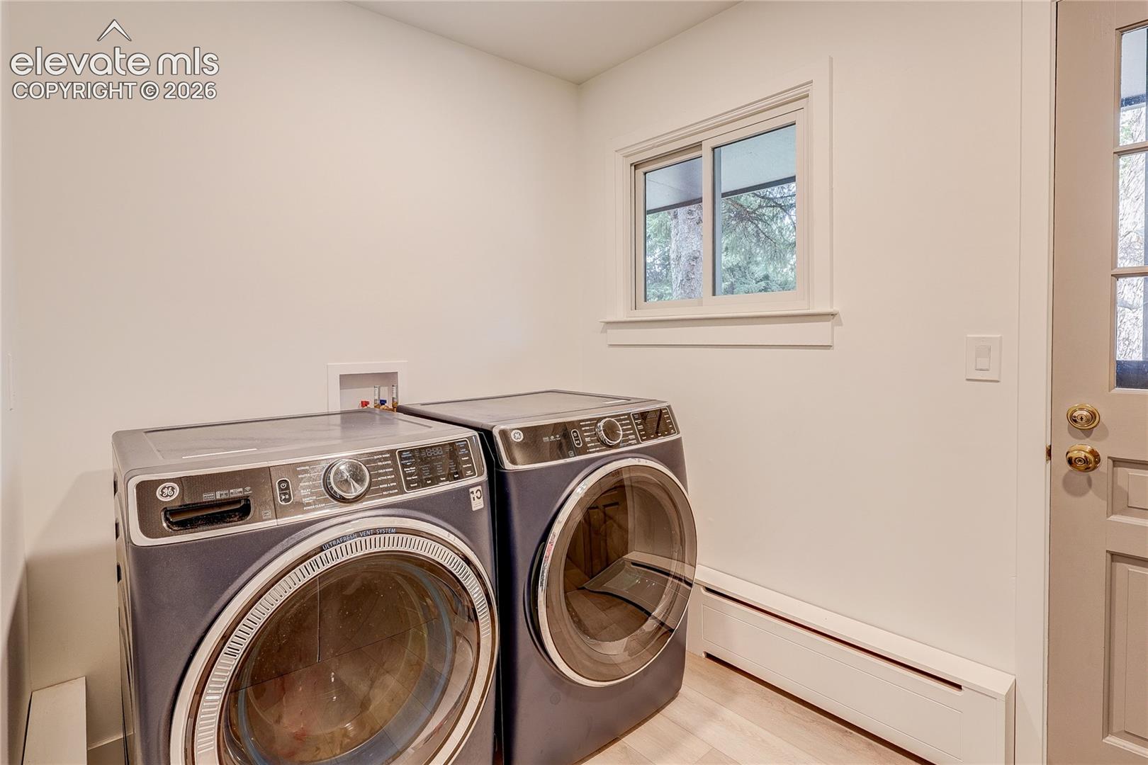 Listing photo 28 for 3981 S Hillcrest Drive