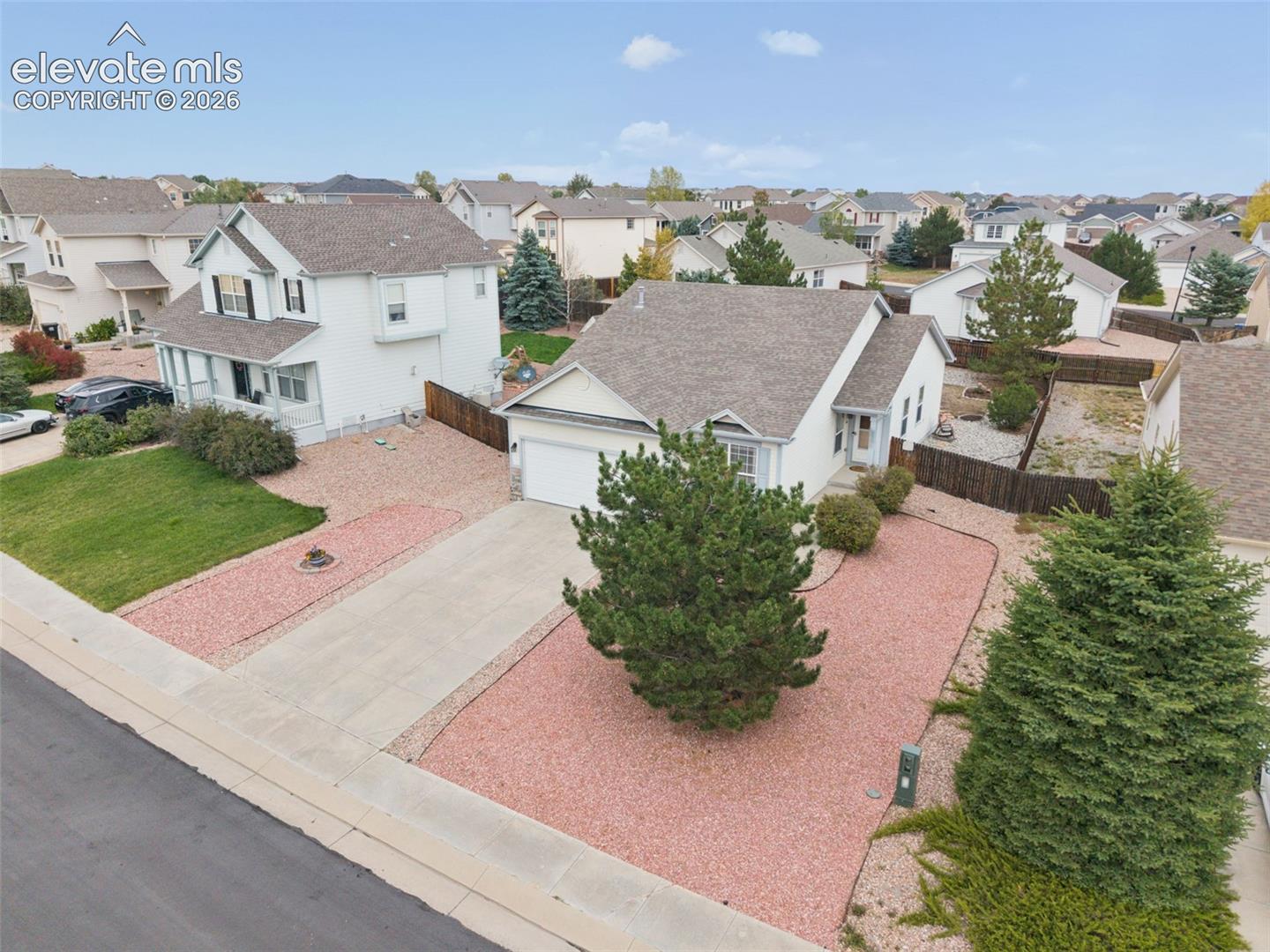 Listing photo 27 for 9351 Bethpage Road