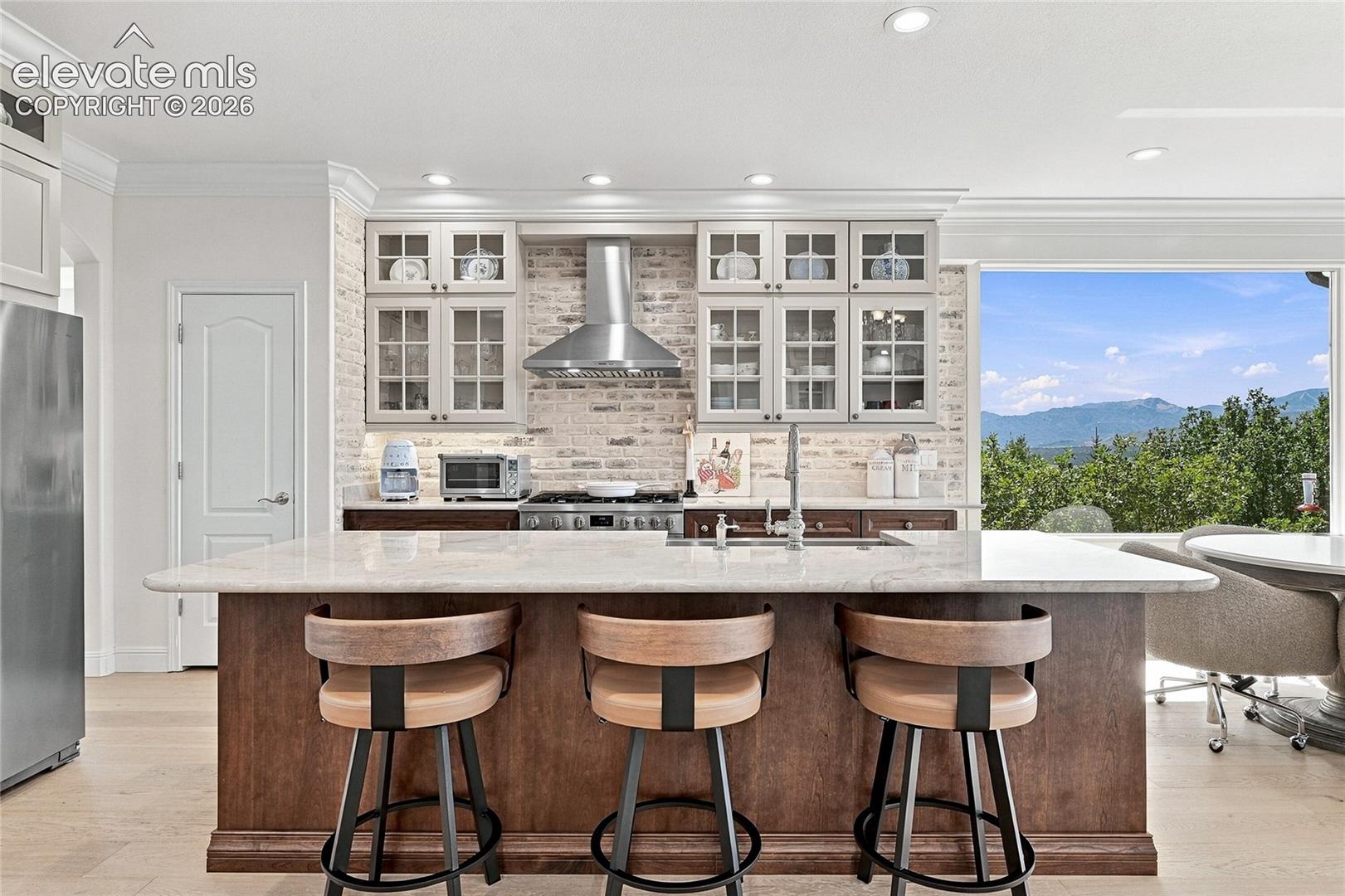 Listing photo 8 for 12622 Timberglen Terrace
