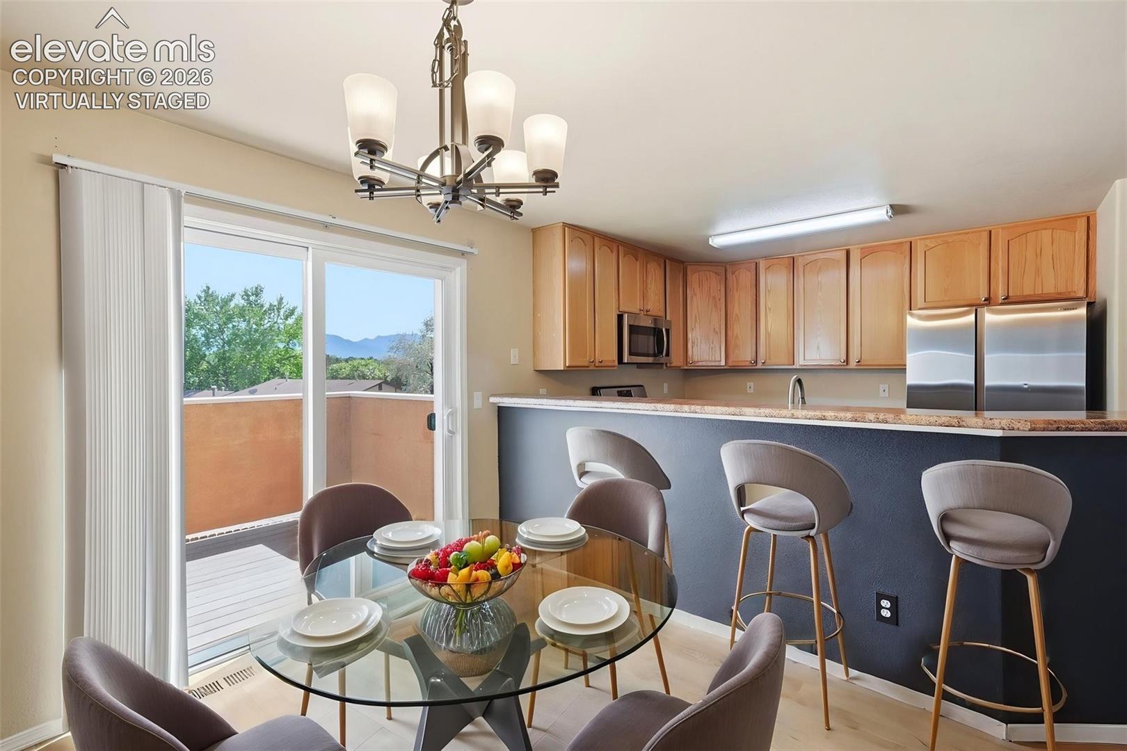 2310 La Salle Street, photo 12
