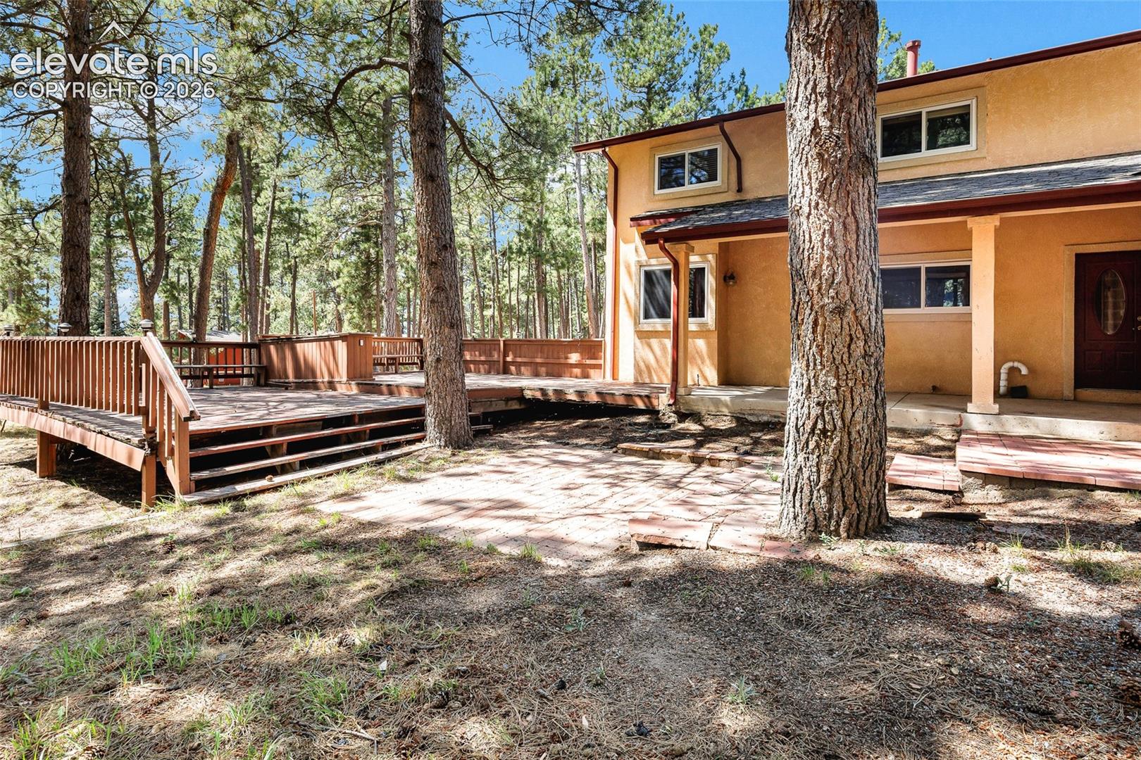 Listing photo 39 for 19295 Rim Of The World Drive