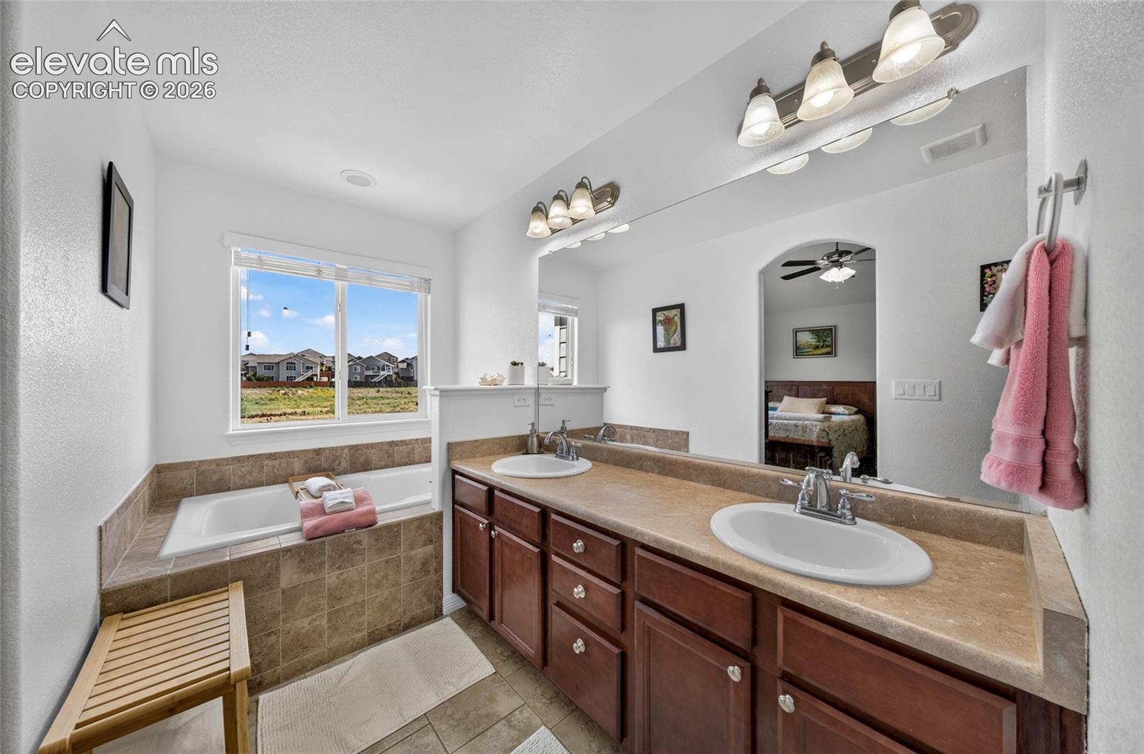 10568 Abrams Drive, photo 22