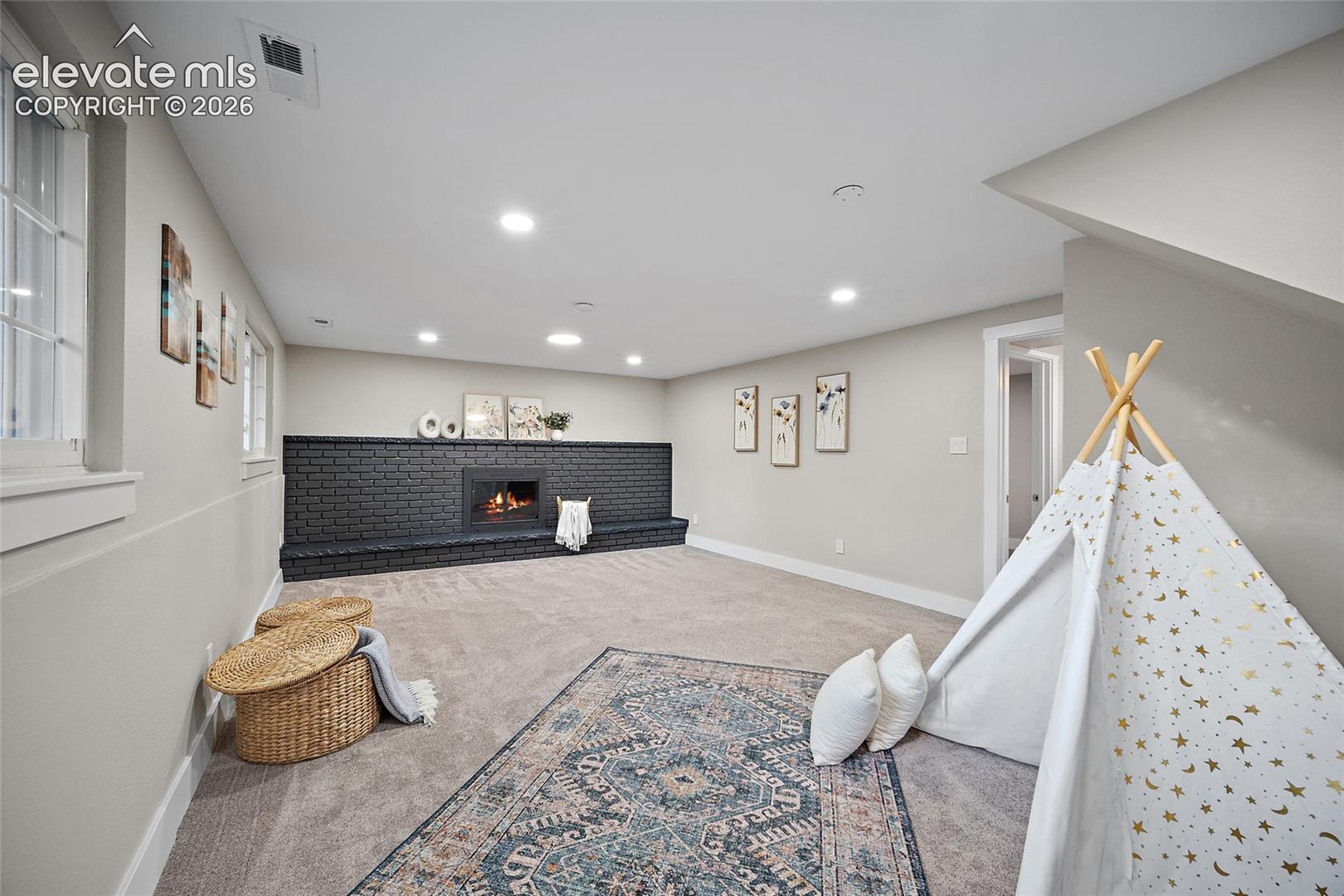 2123 Warwick Lane, photo 19