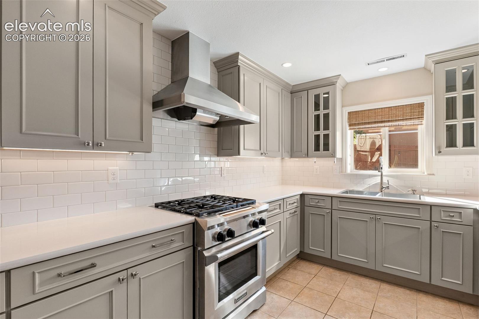 Listing photo 15 for 3071 Banjo Drive