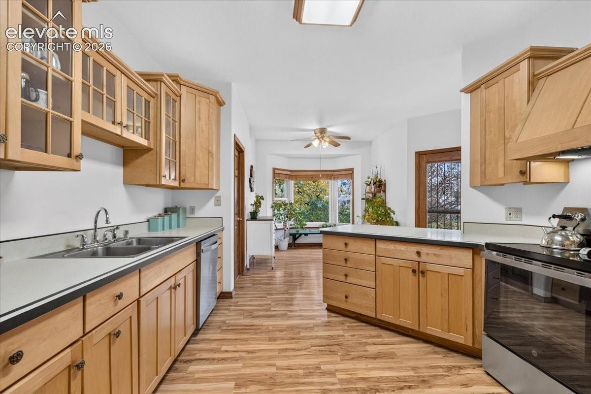 Listing photo 6 for 55739 E Apache Place