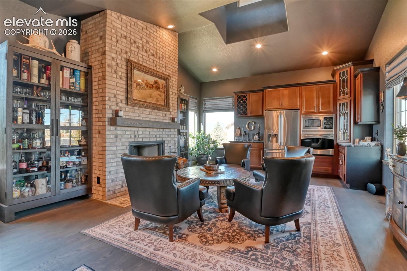 Listing photo 13 for 2313 Rainbows End Point