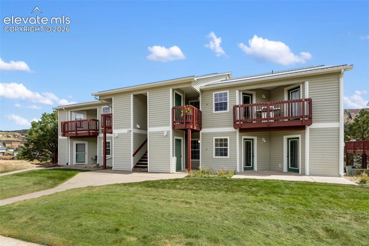 120 WHALEN Avenue 25 BLDG 1 — listing photo