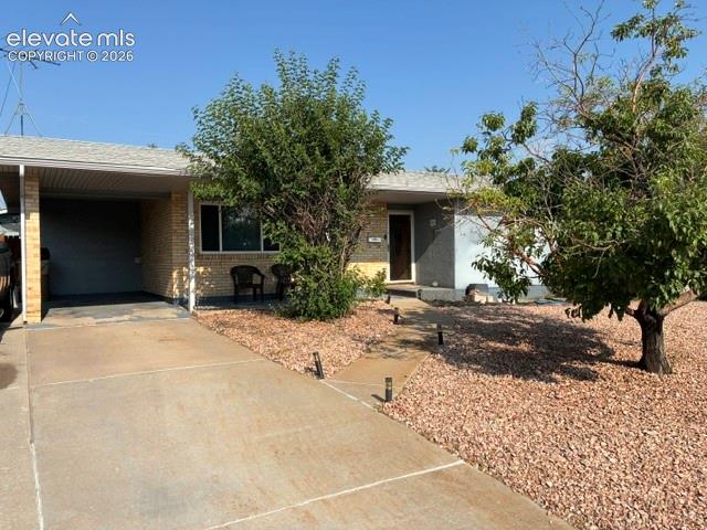 15 Solar Drive — listing photo