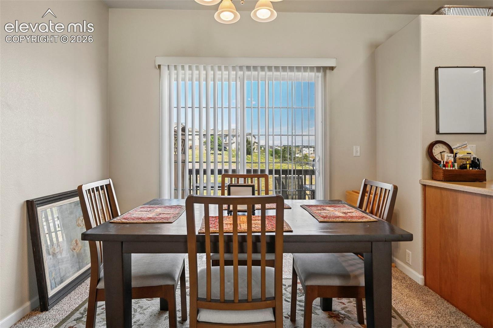 Listing photo 11 for 917 Burning Bush Point