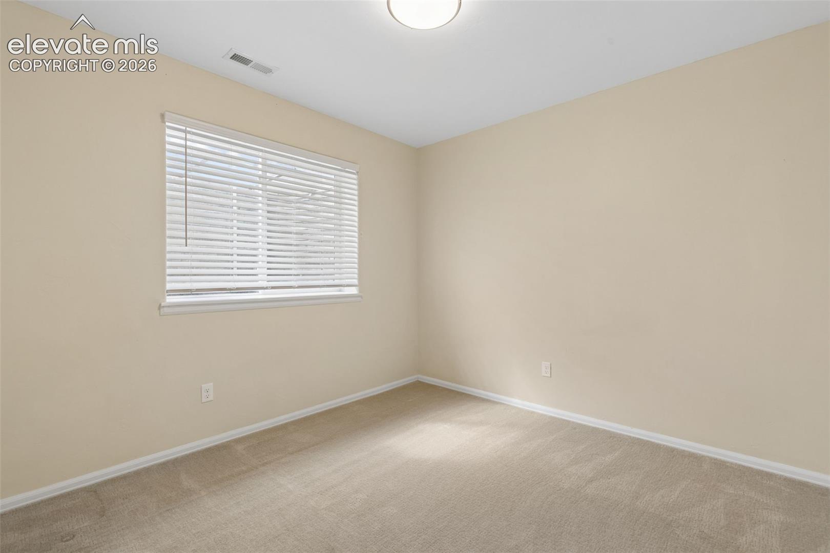 Listing photo 24 for 3021 Virginia Avenue
