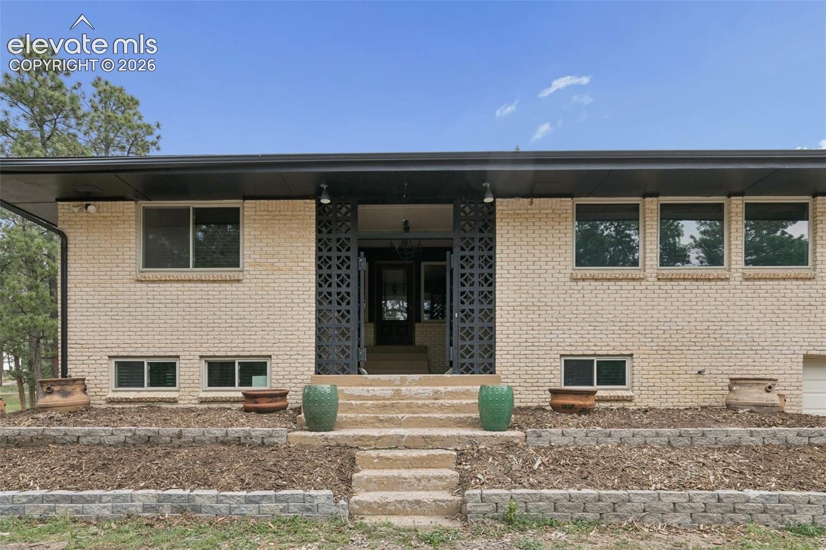11660 Green Acres Lane