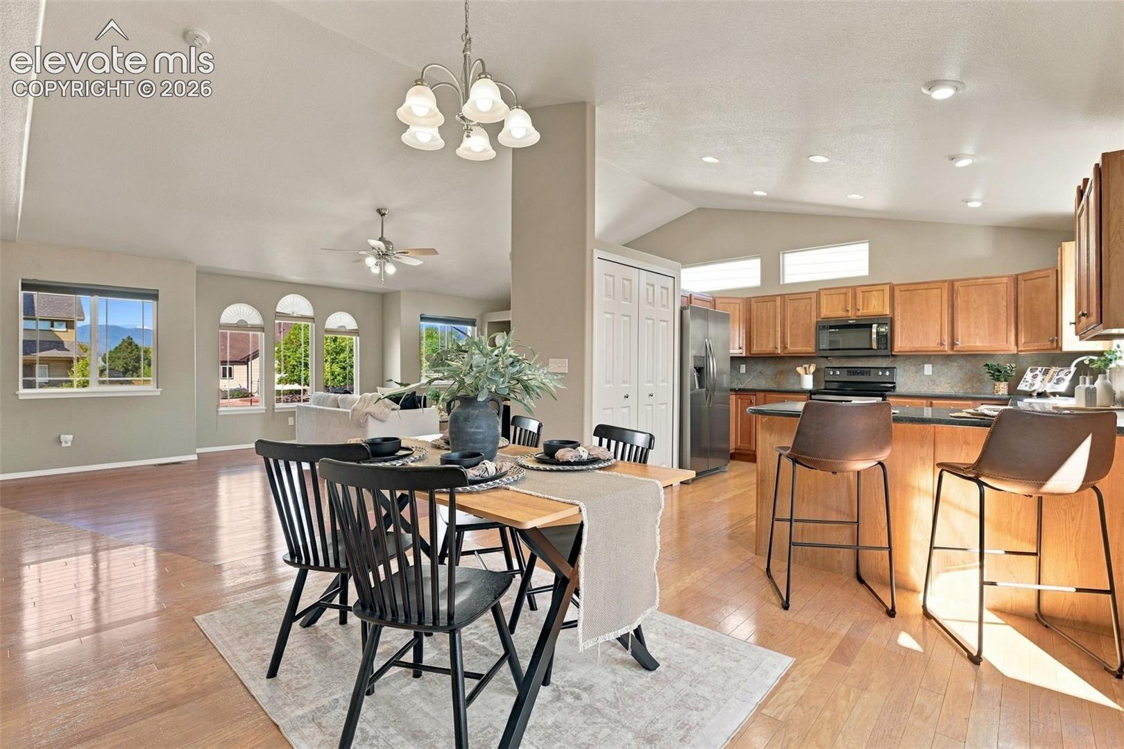Listing photo 17 for 10467 Mile Post Loop