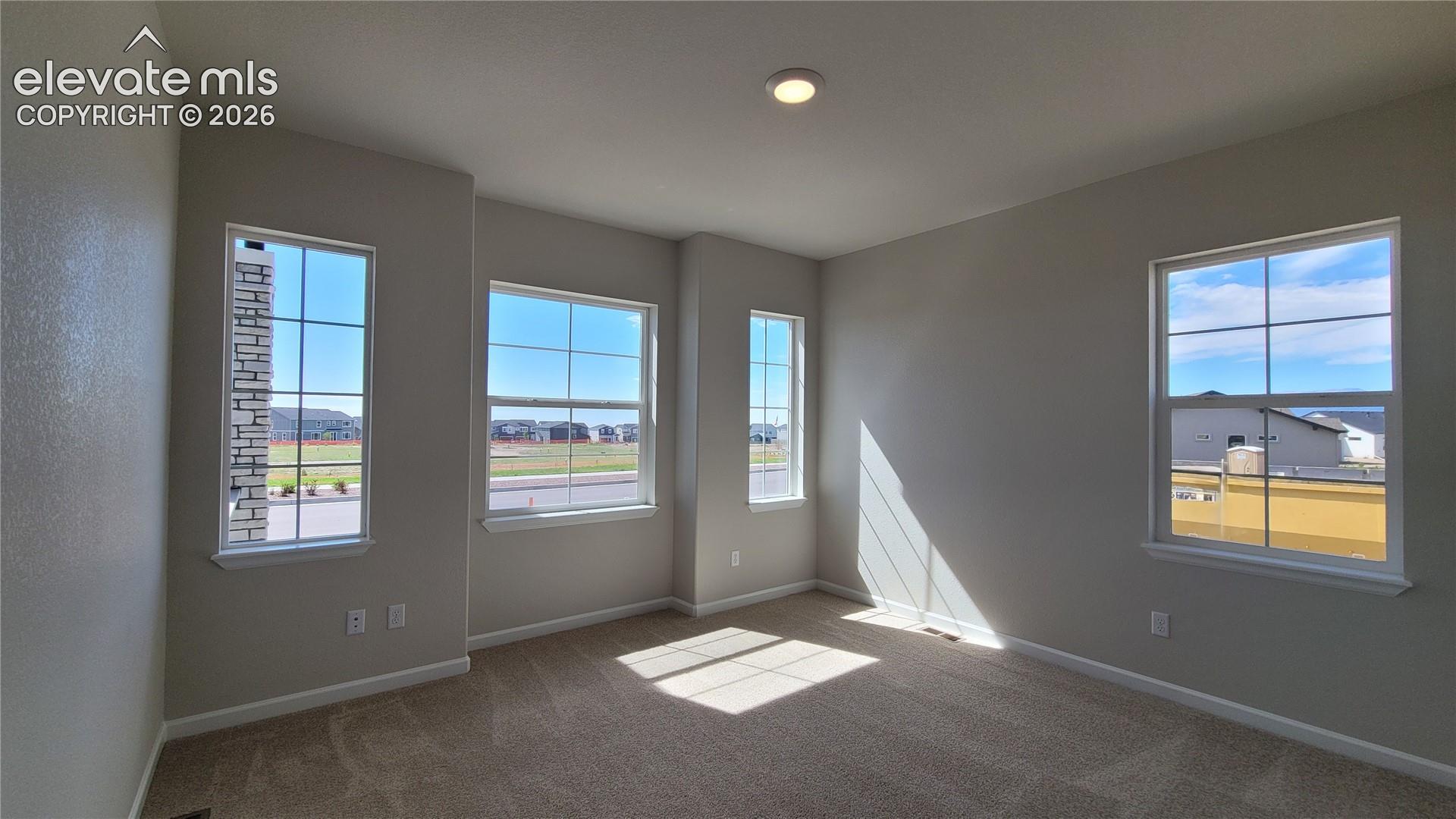 Listing photo 22 for 6652 Miro Lane