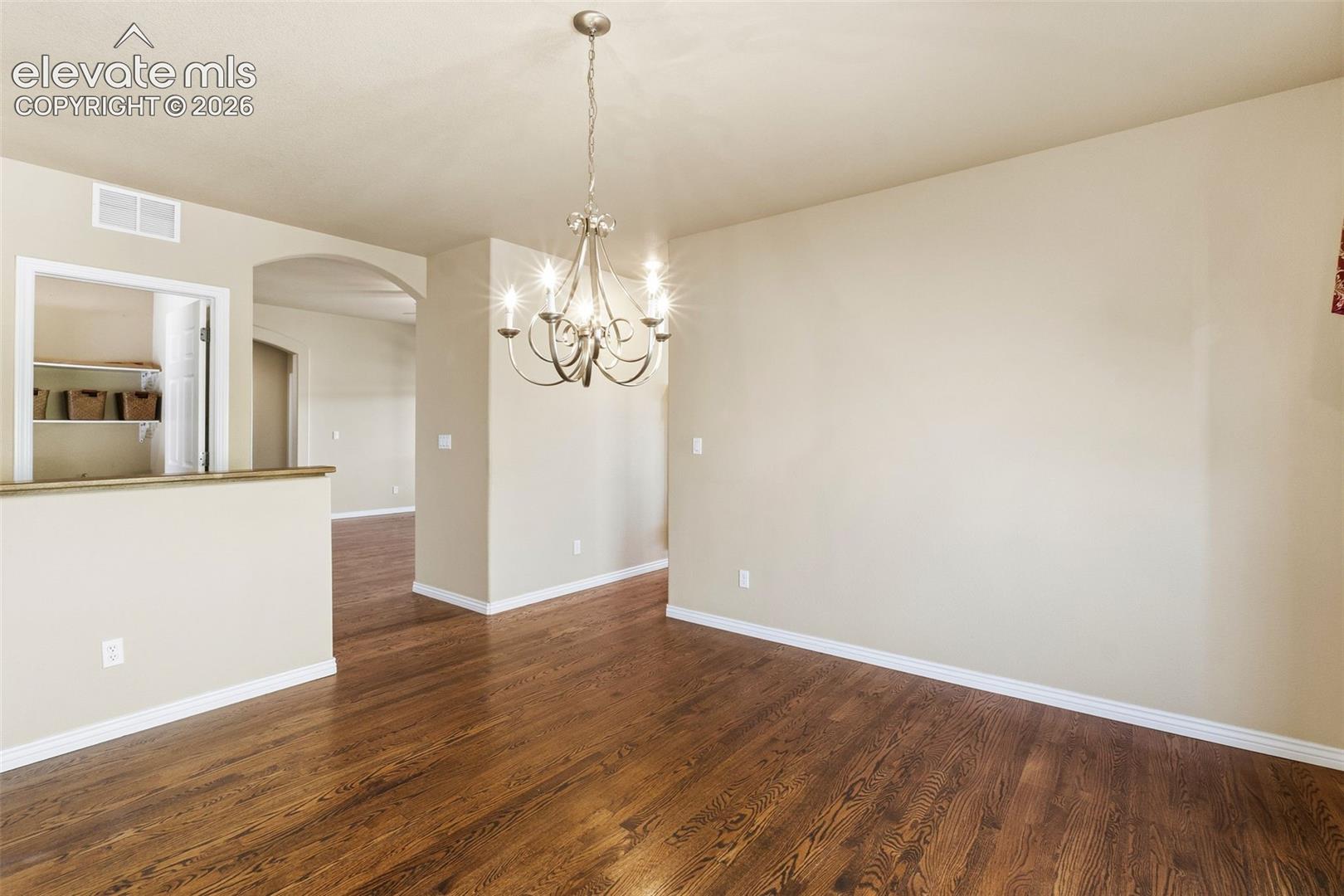 Listing photo 15 for 2171 Diamond Creek Drive
