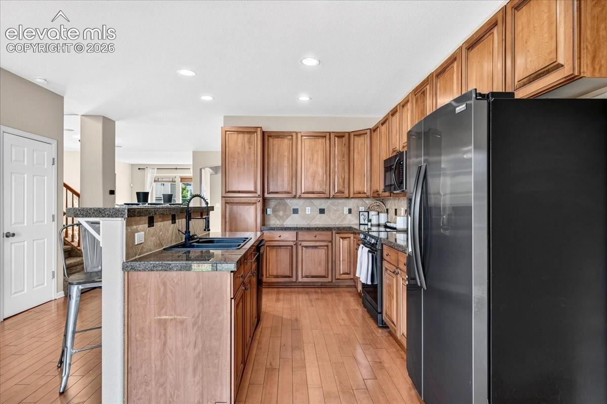 Listing photo 9 for 2409 Capital Drive