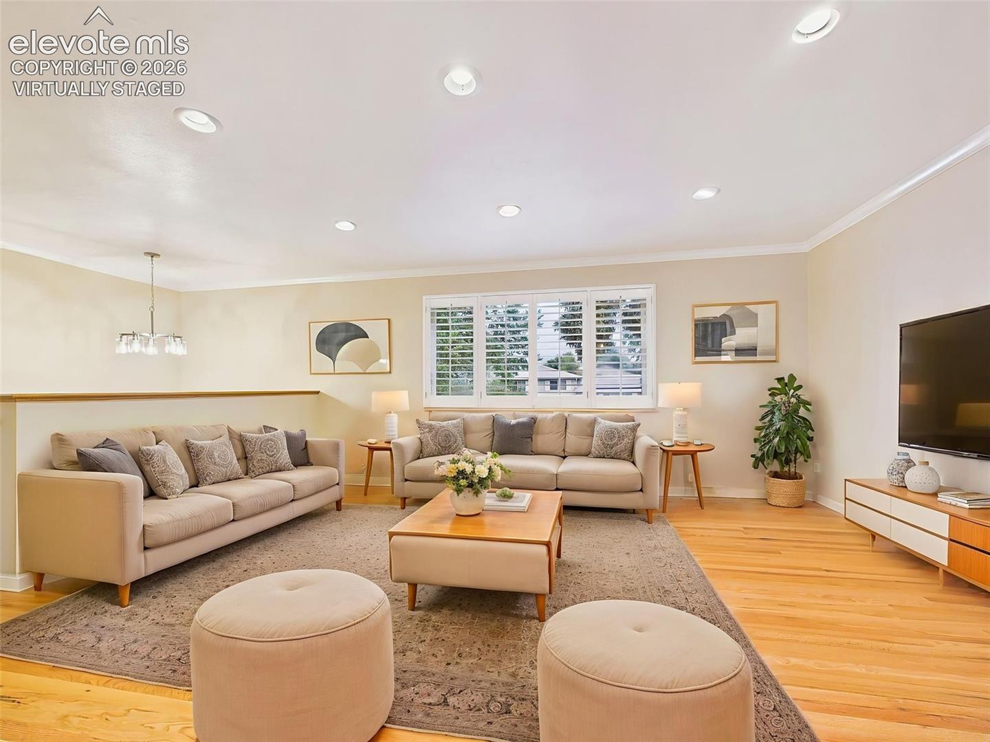 Listing photo 4 for 1509 Lyle Drive