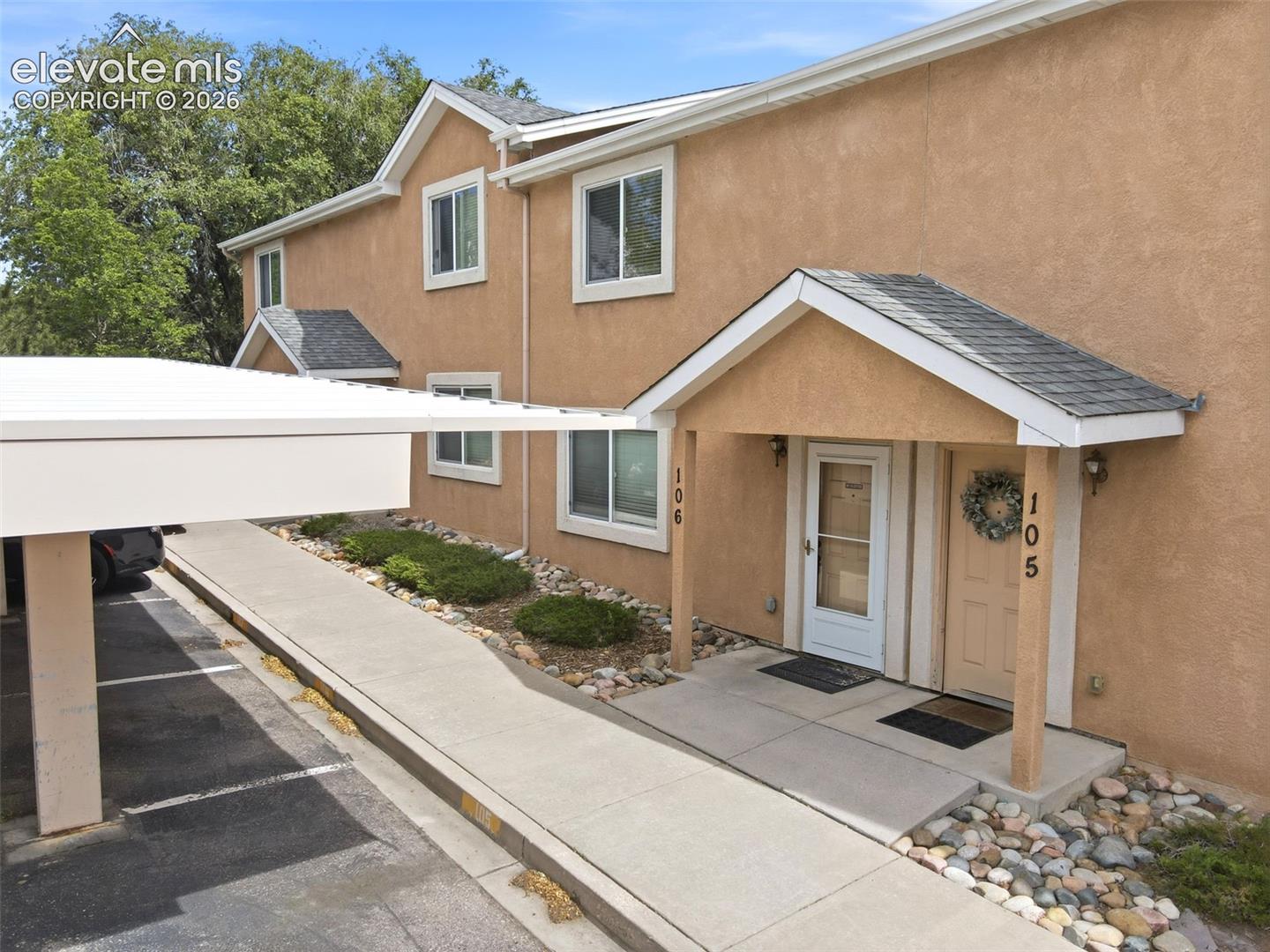 2310 La Salle Street, photo 2