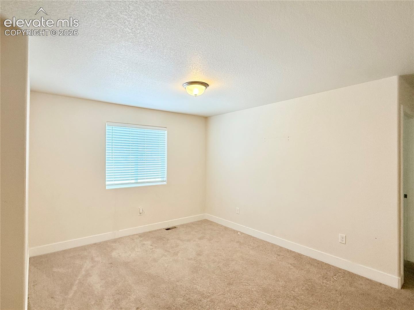 Listing photo 22 for 12644 Enclave Scenic Drive
