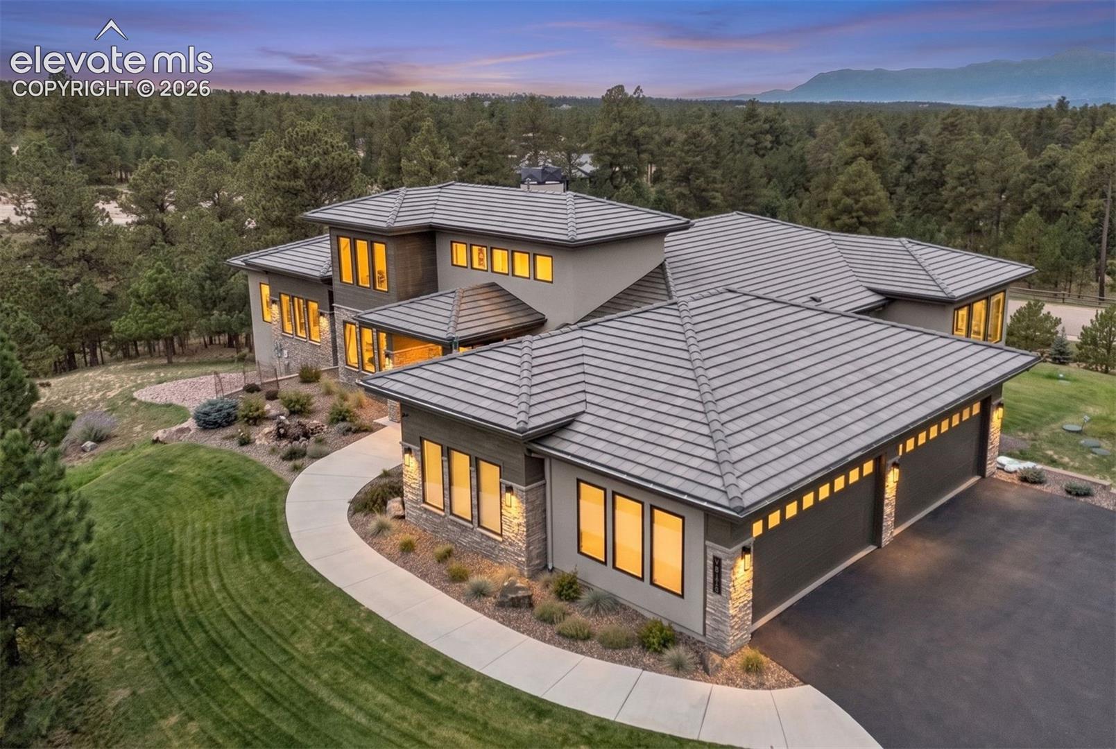 Listing photo 3 for 4915 Old Stagecoach Road