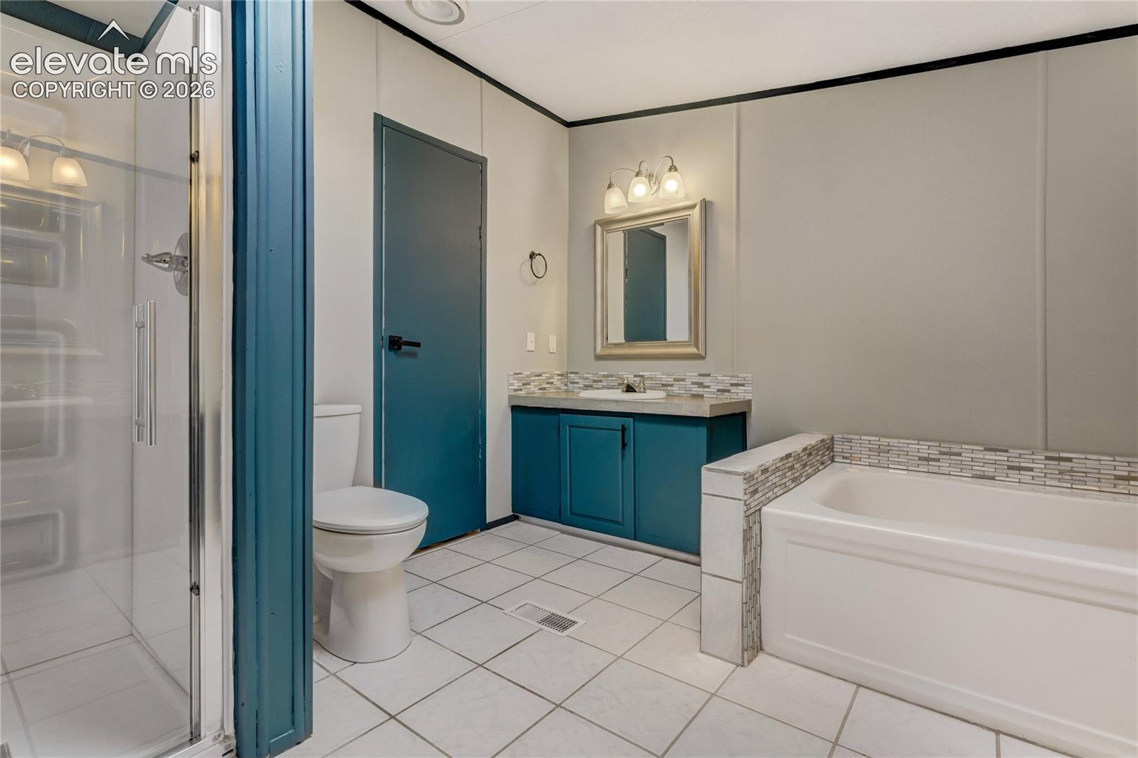 784 Blossom Road, photo 23
